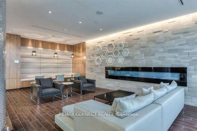 36 Park Lawn Road 2501, Toronto, ON M8Y 3H8 photo 3