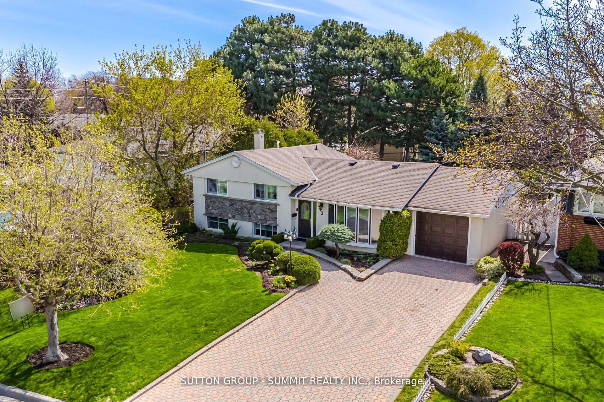 3 Donata Drive, Mississauga, ON L5M 1T2 photo 5