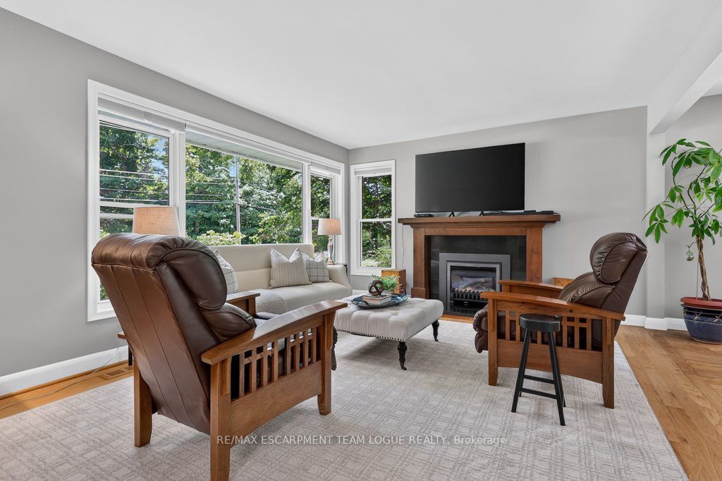 403 Donald Campbell Avenue, Milton, ON L9T 1C1 photo 5