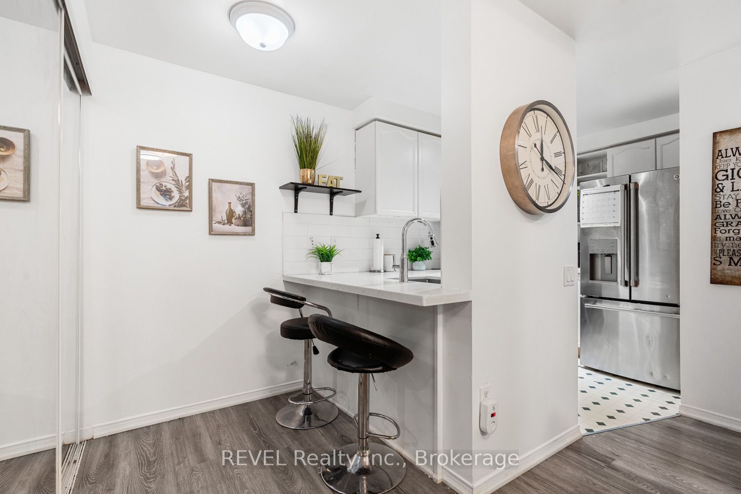 760 Lawrence Avenue W 199, Toronto, ON M6A 3E7 photo 5