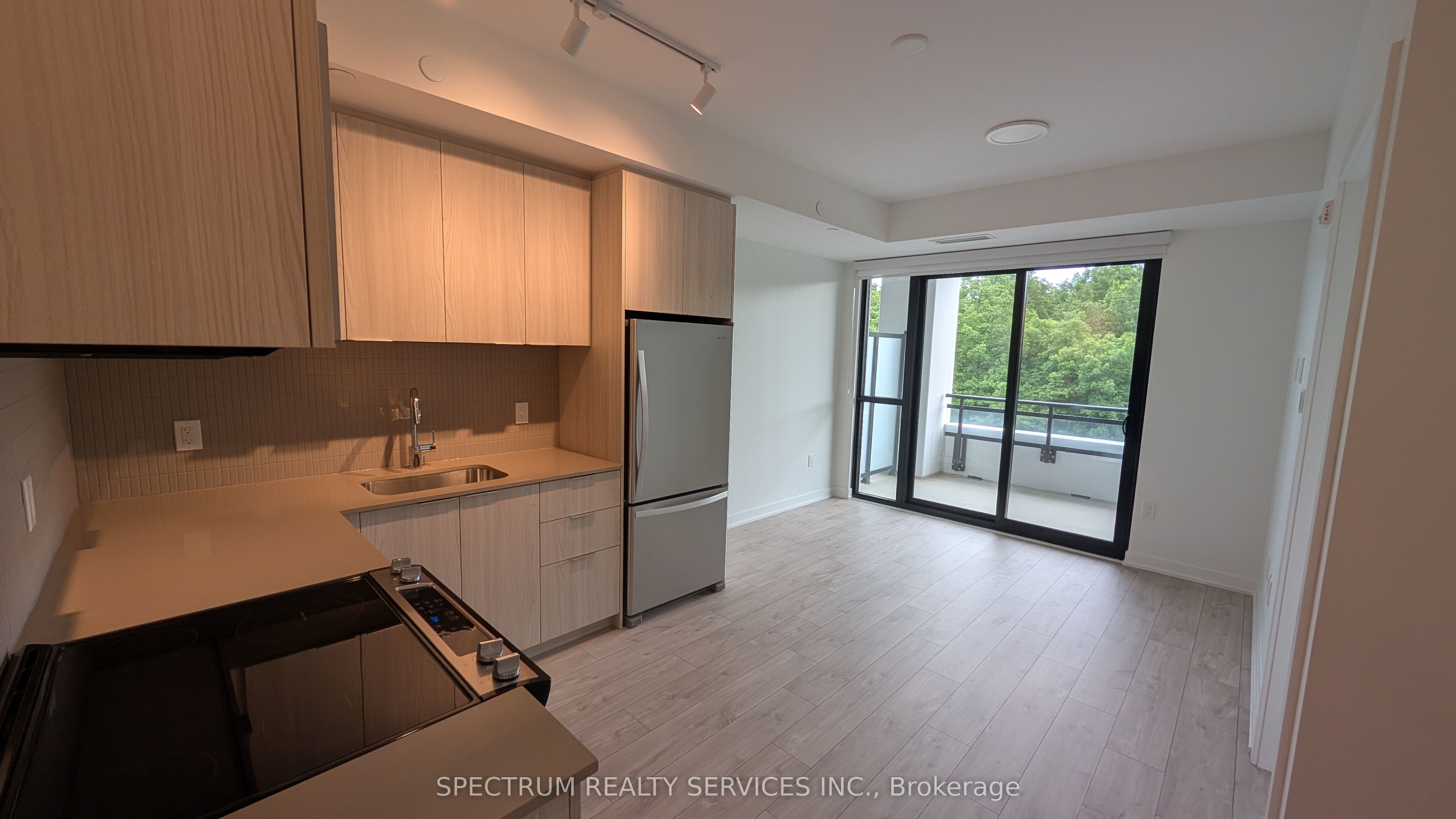 740 Whitlock Avenue 315, Milton, ON L9T 2X5 photo 5