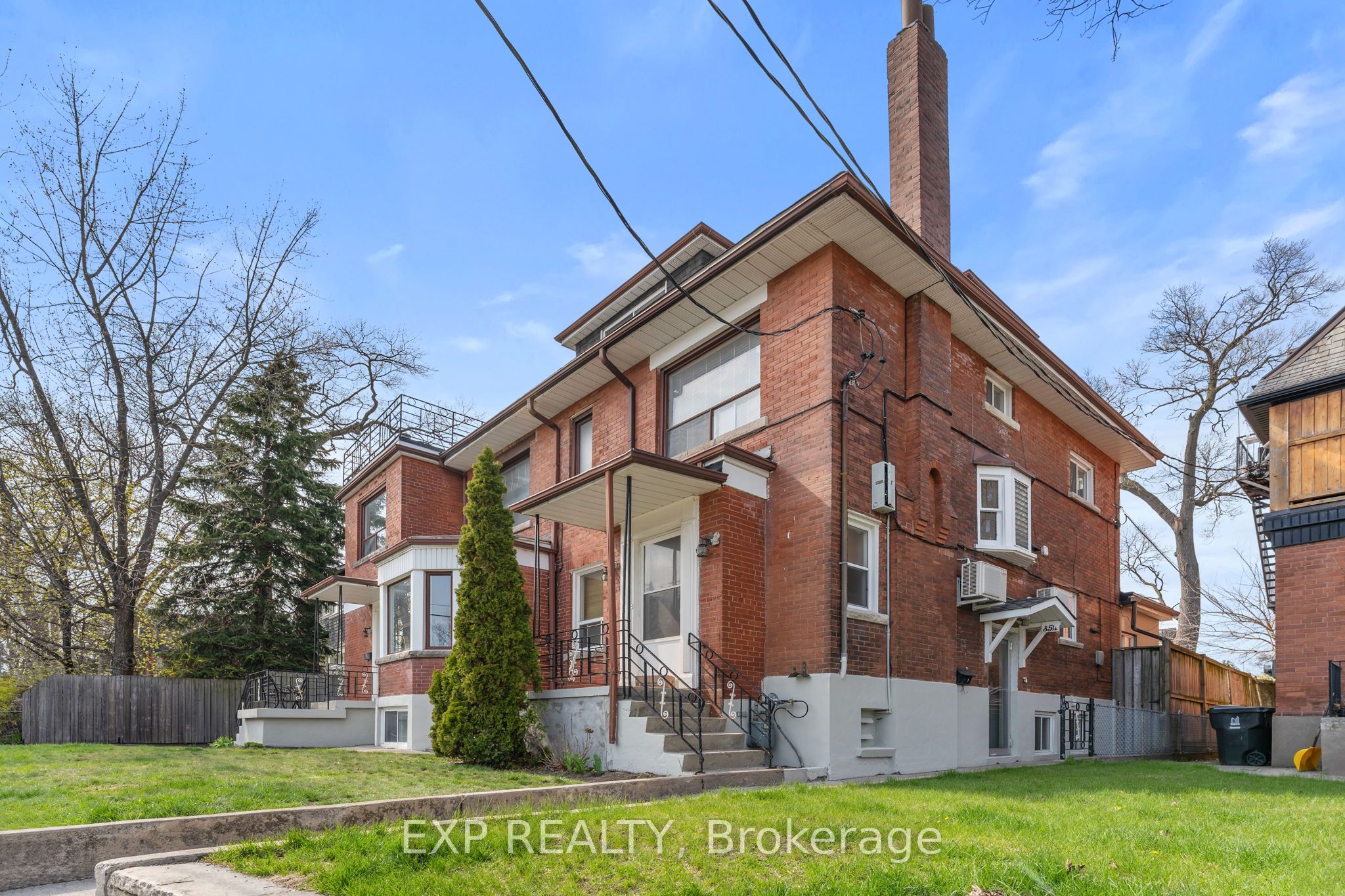 354 Annette Street, Toronto, ON M6P 1R5