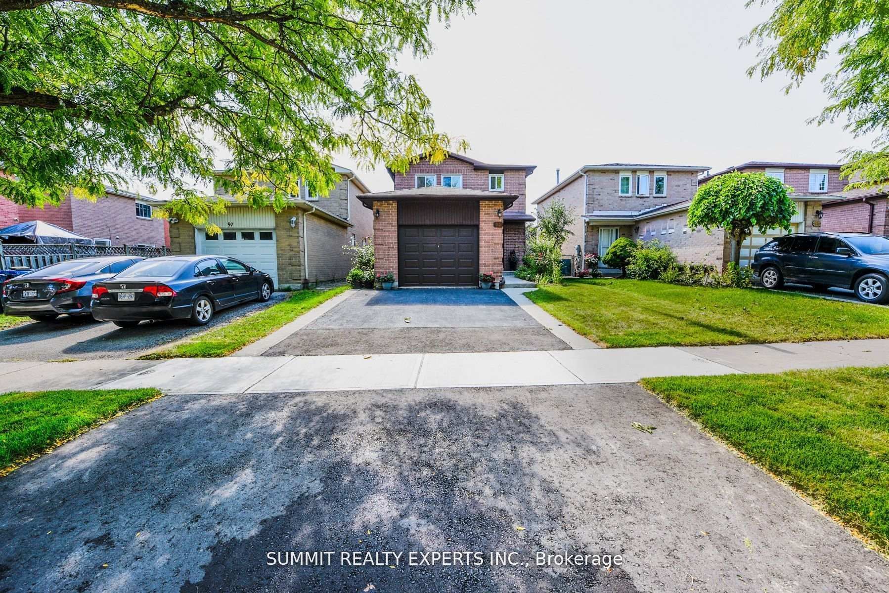 95 Muirland Crescent, Brampton, ON L6X 4G3 photo 2