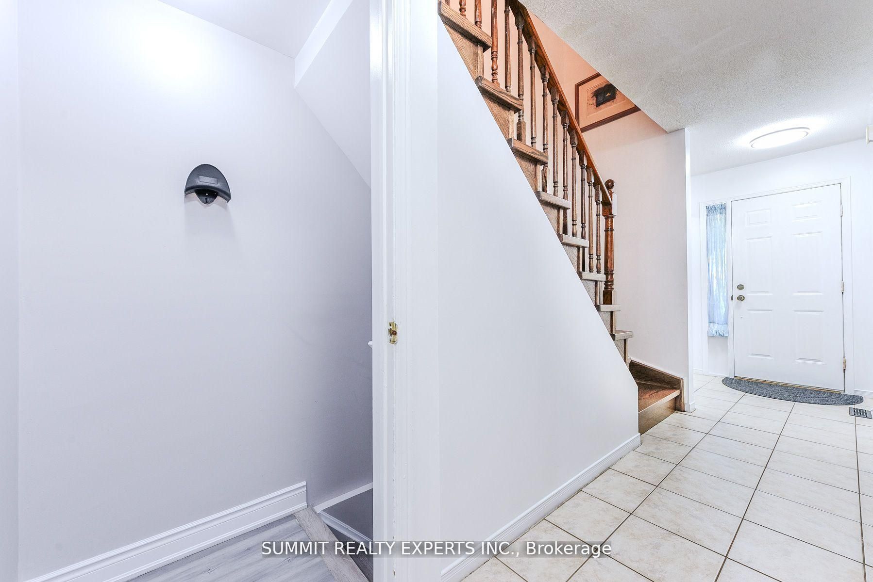 95 Muirland Crescent, Brampton, ON L6X 4G3 photo 5