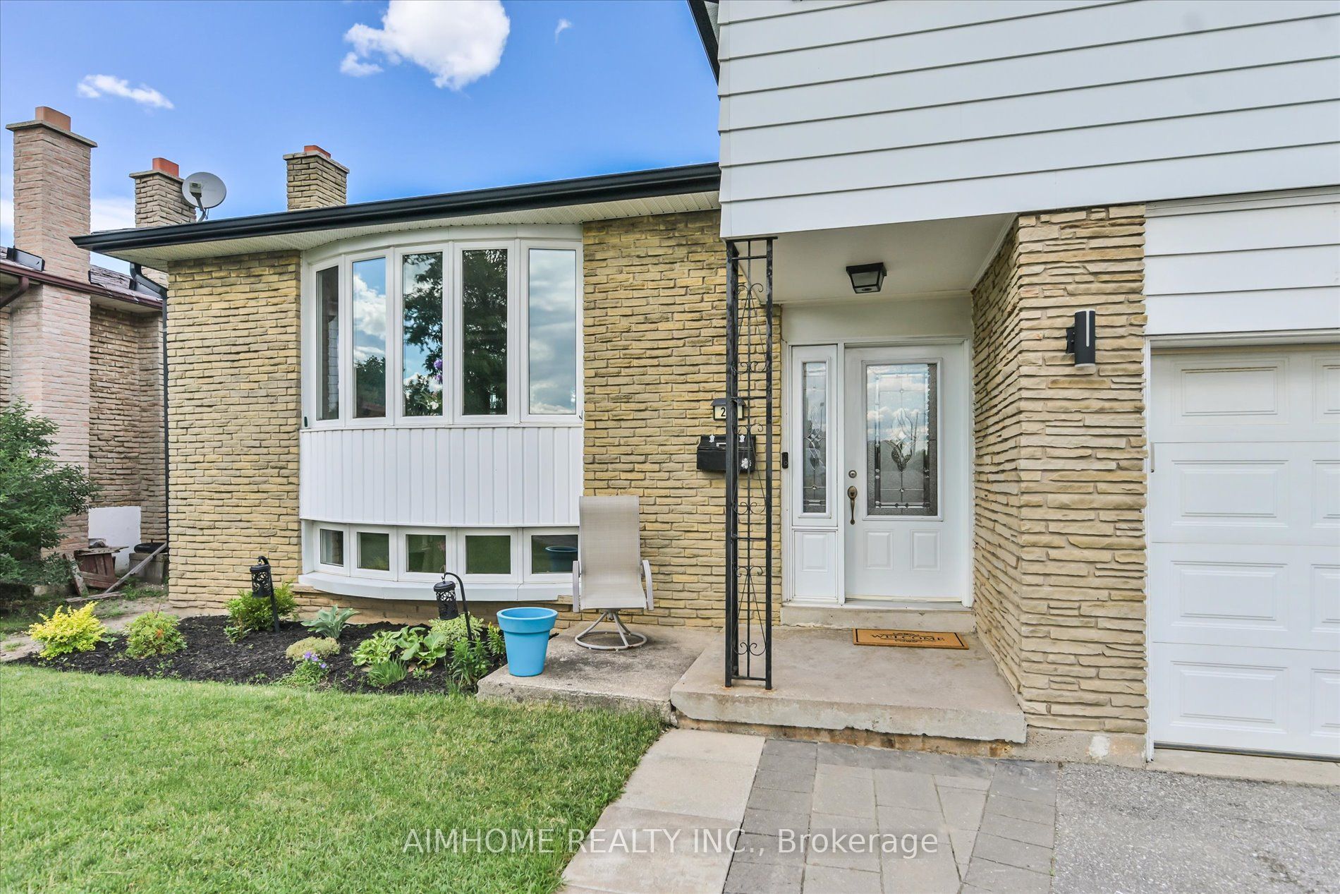 232 McMurchy Avenue, Brampton, ON L6Y 1Z5 photo 4