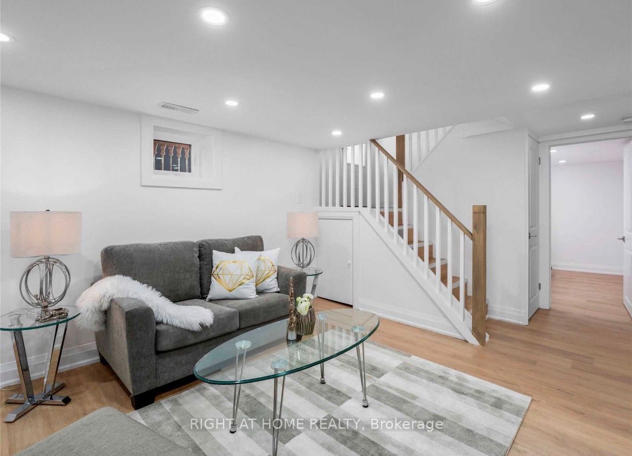 202 William Street, Toronto, ON M9N 2H1 photo 3