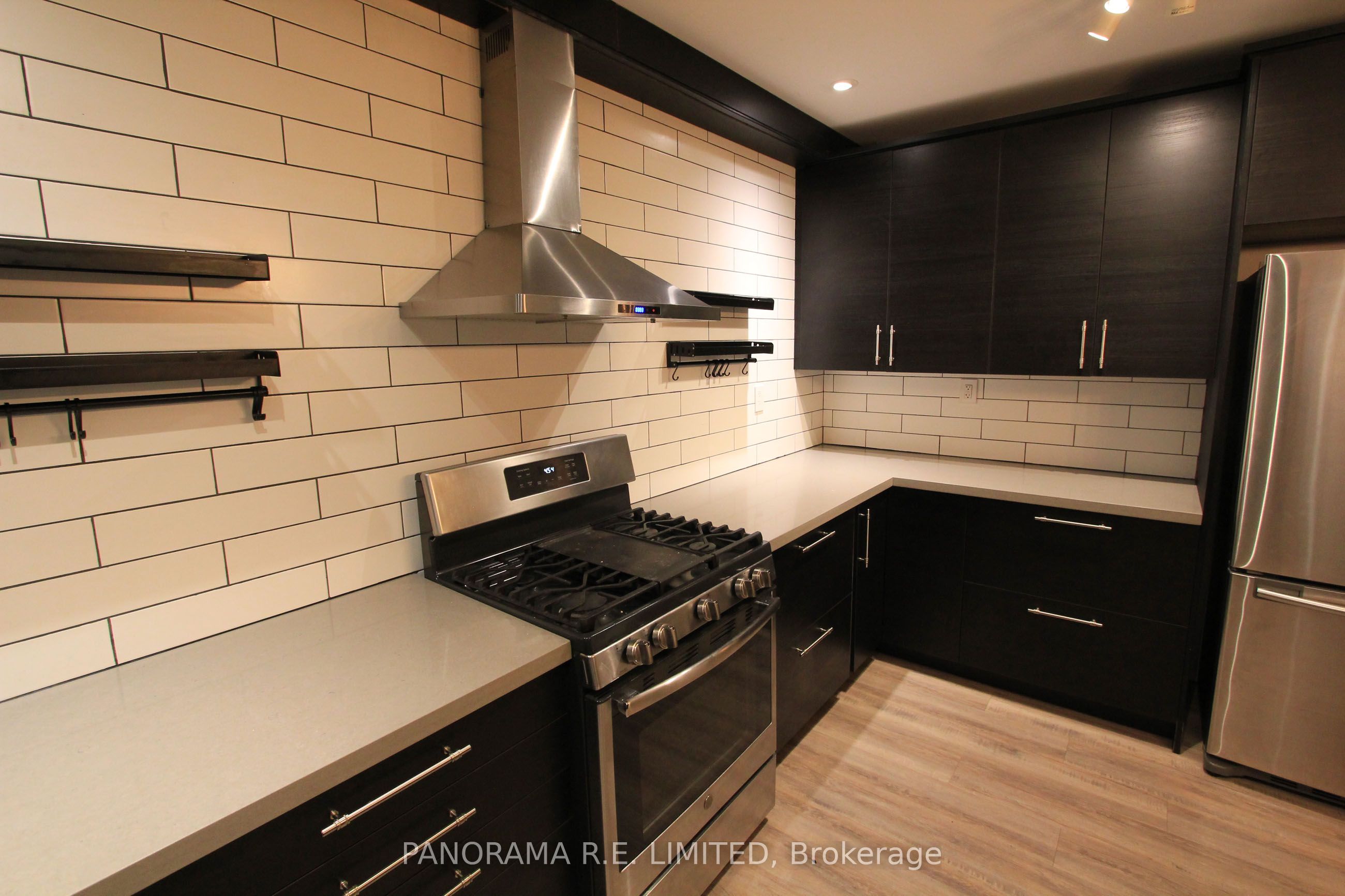 57 Renown Road Bsmt, Toronto, ON M9A 2E6 photo 3
