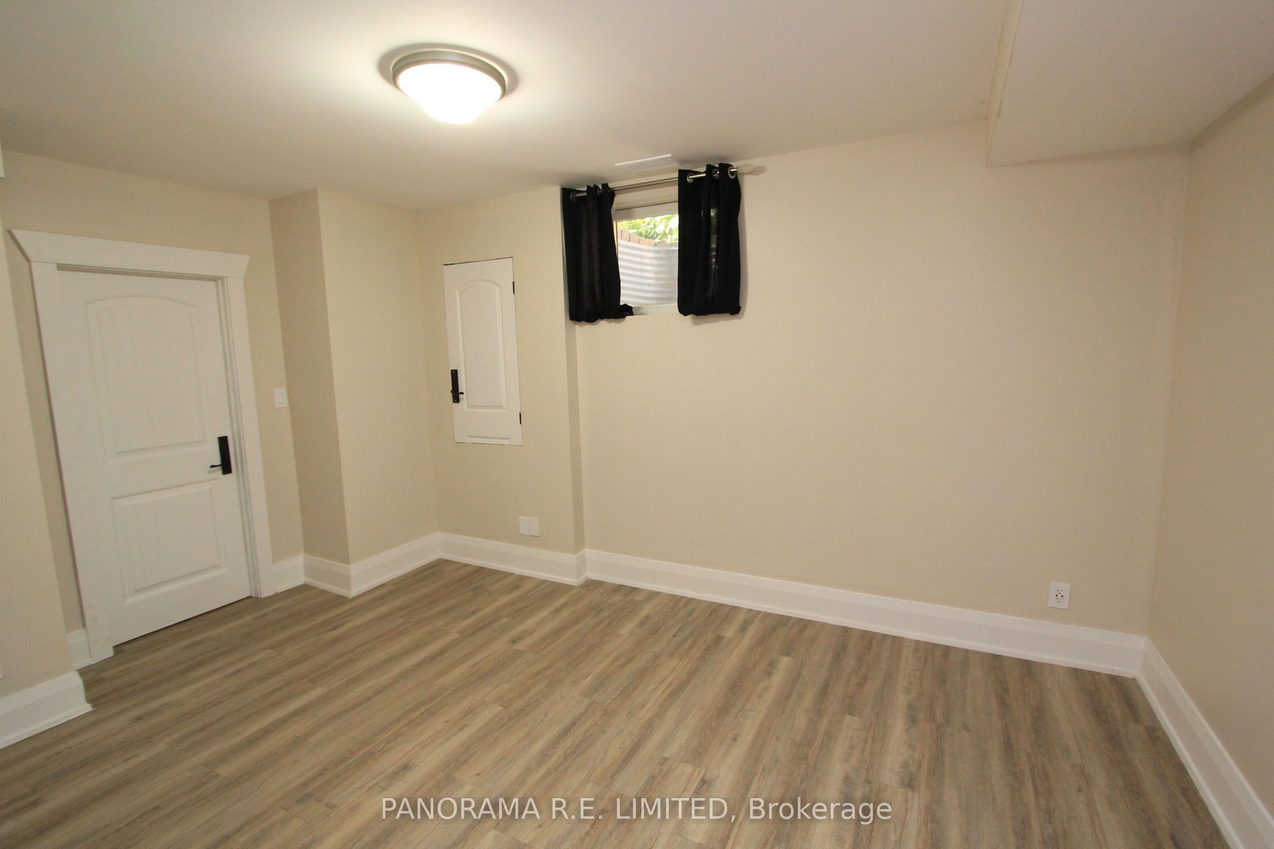 57 Renown Road Bsmt, Toronto, ON M9A 2E6 photo 5