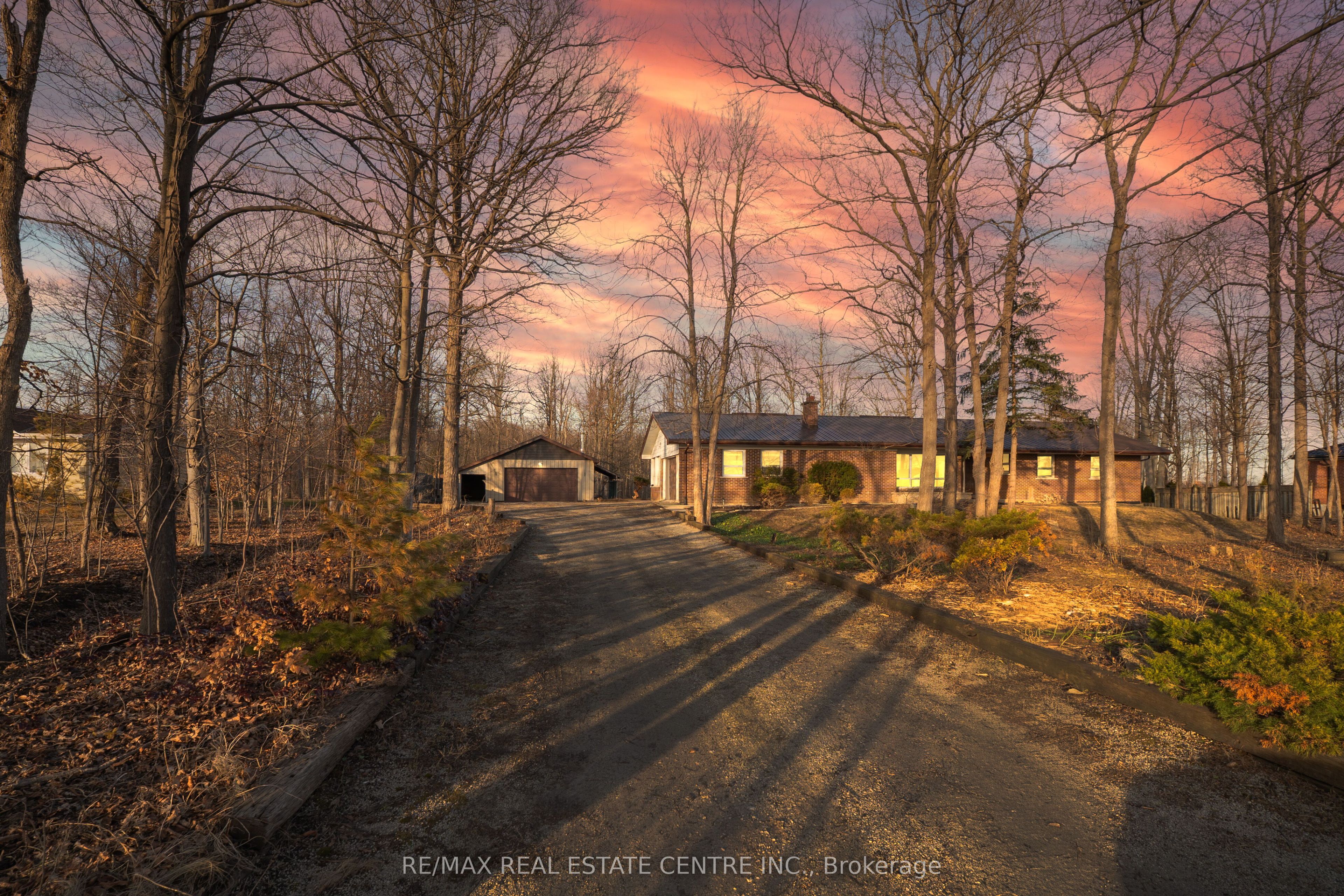 8449 8th Line, Halton Hills, ON L7G 4S5