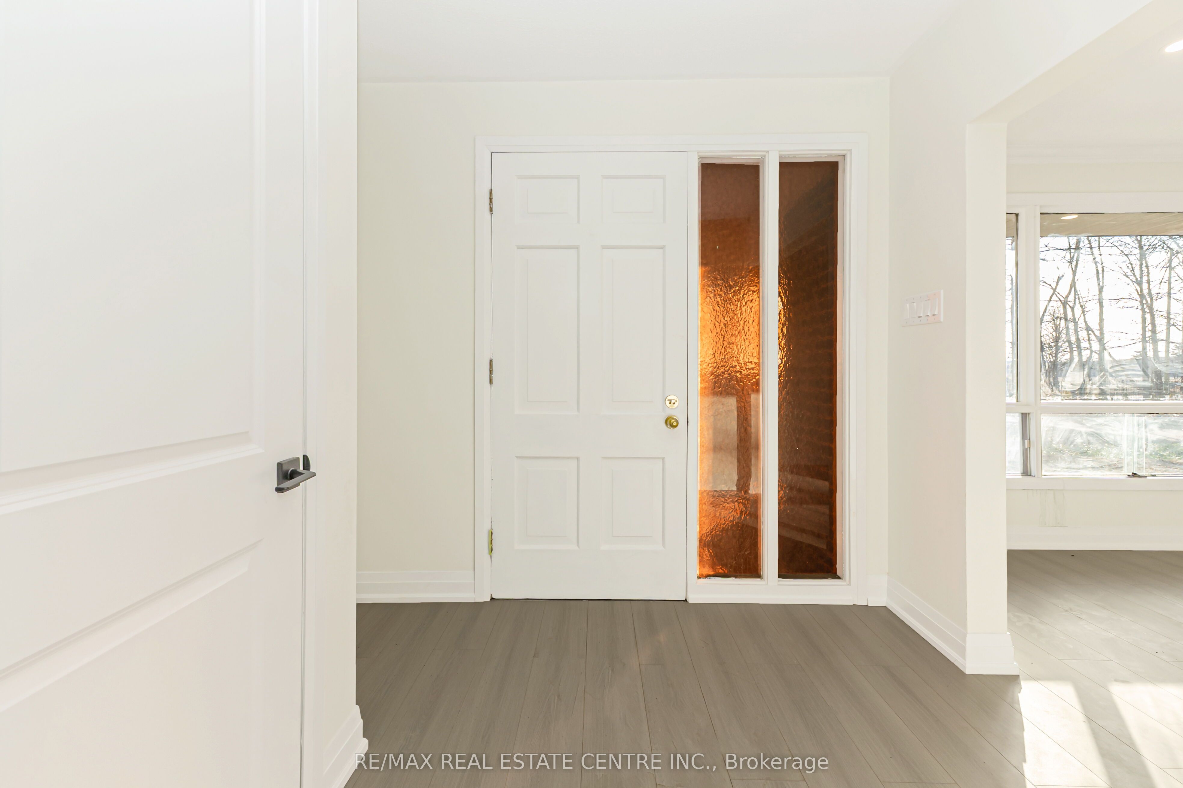 8449 8th Line, Halton Hills, ON L7G 4S5 photo 4