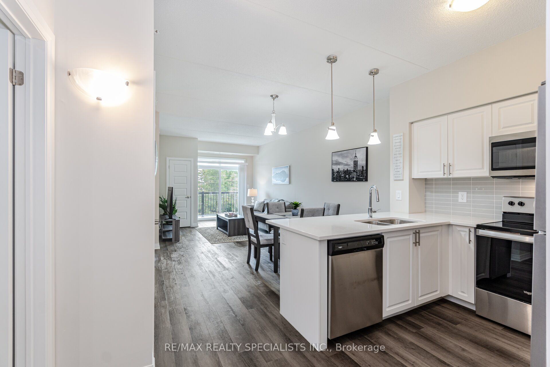 610 Farmstead Drive 315, Milton, ON L9T 8X5