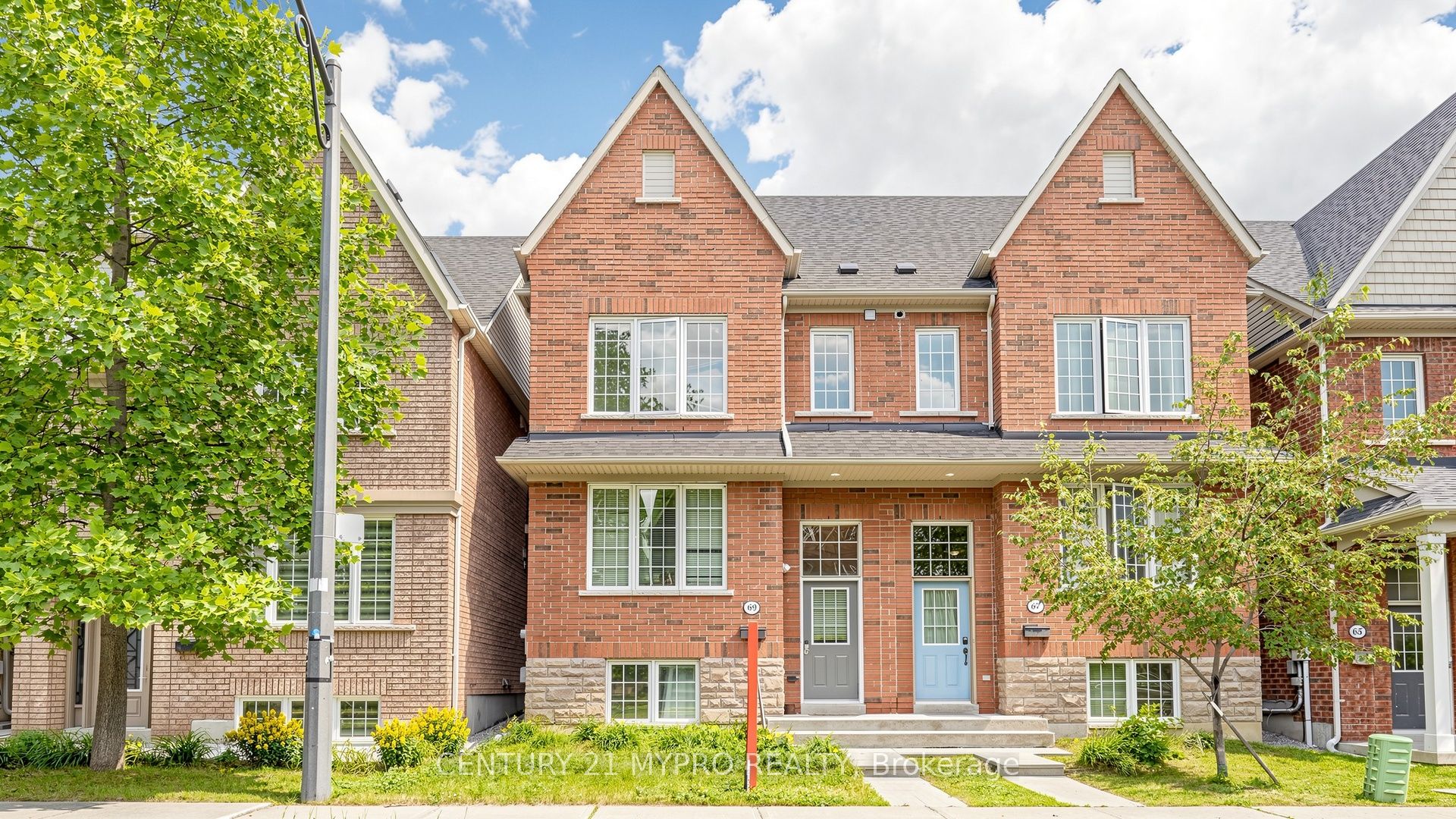 69 Haynes Avenue, Toronto, ON M3J 0C3