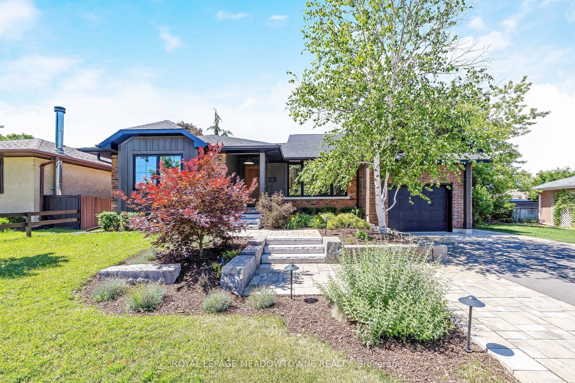 23 Mackenzie Drive, Halton Hills, ON L7G 4C1 photo 4