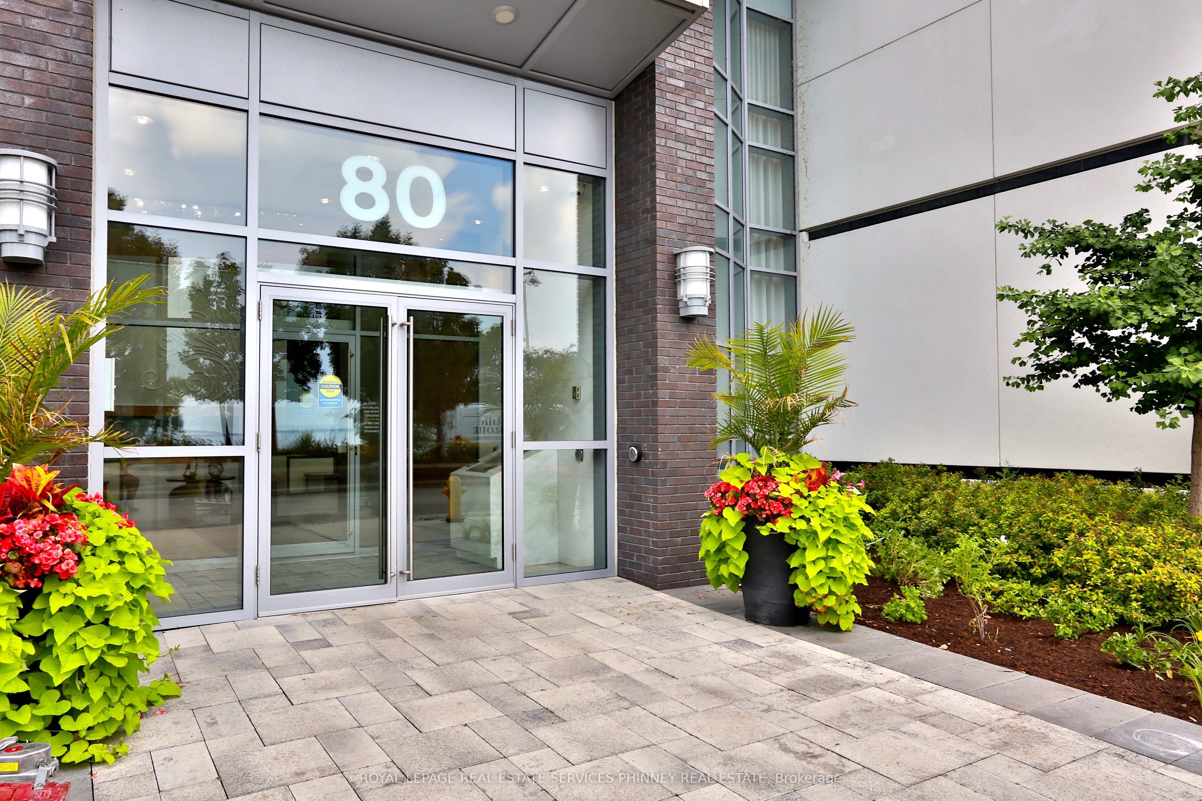 80 Marine Parade Drive 435, Toronto, ON M8V 4B4 photo 4