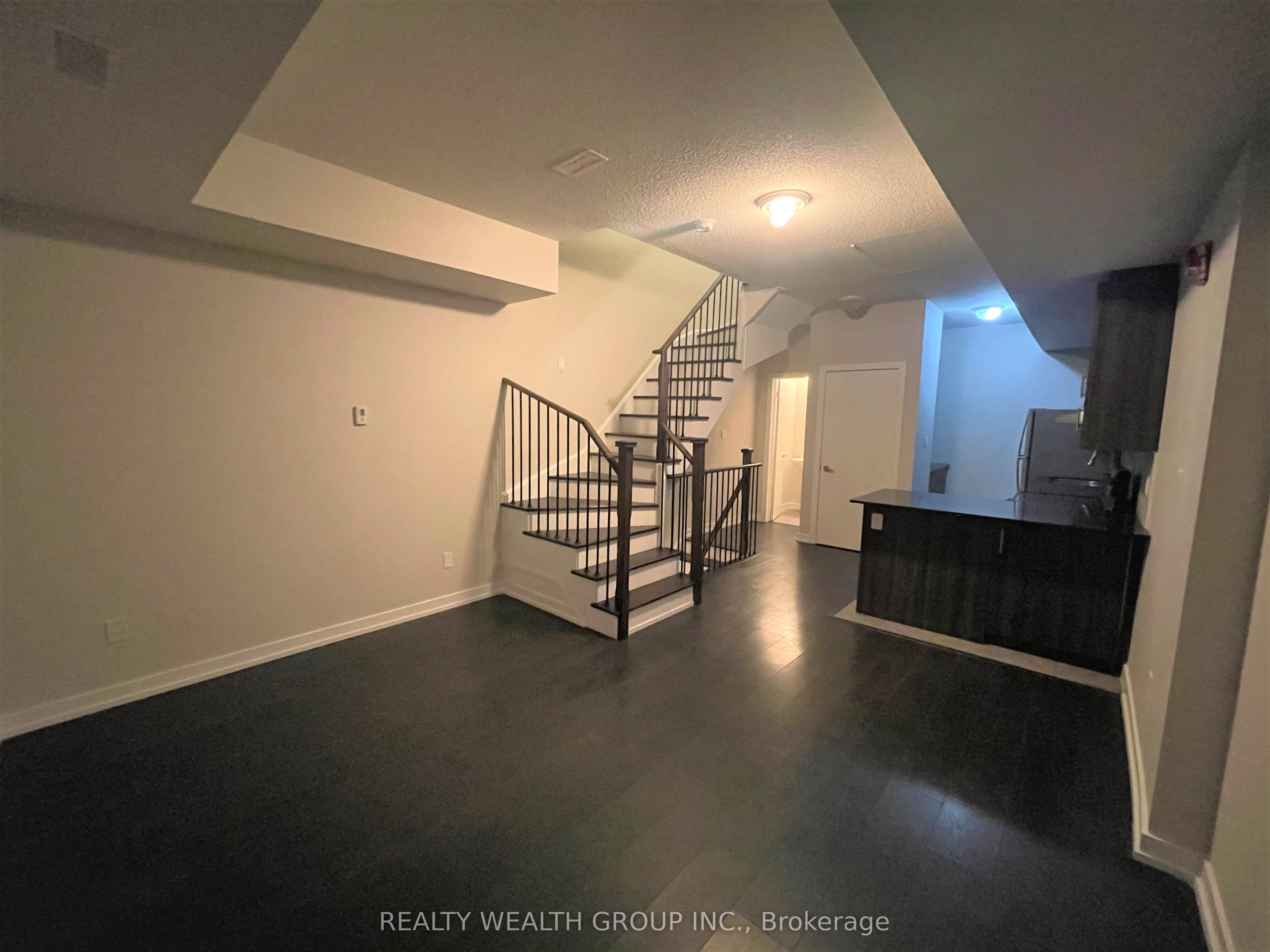 2059 Weston Road 44, Toronto, ON M9N 1X7 photo 3