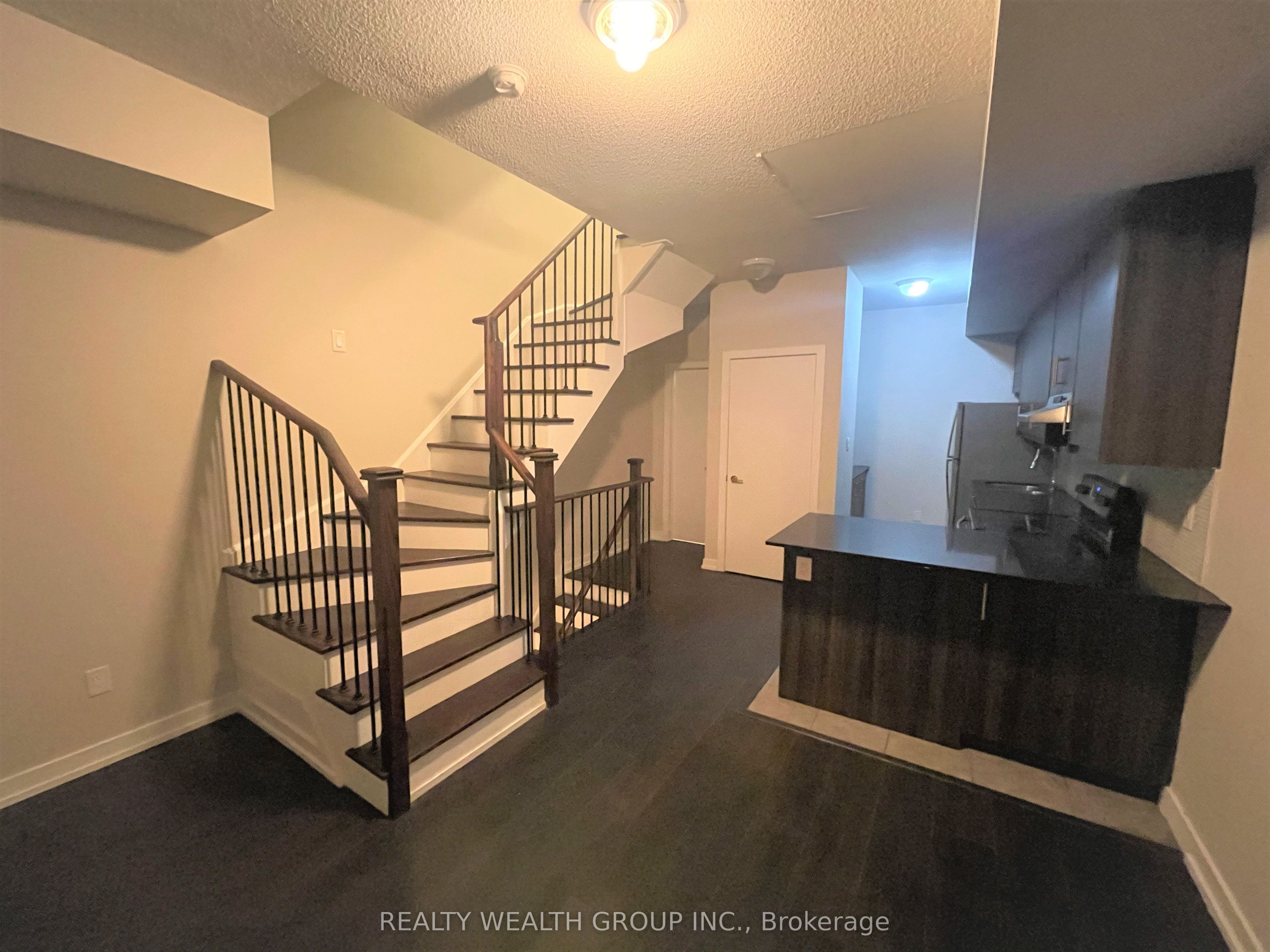 2059 Weston Road 44, Toronto, ON M9N 1X7 photo 5