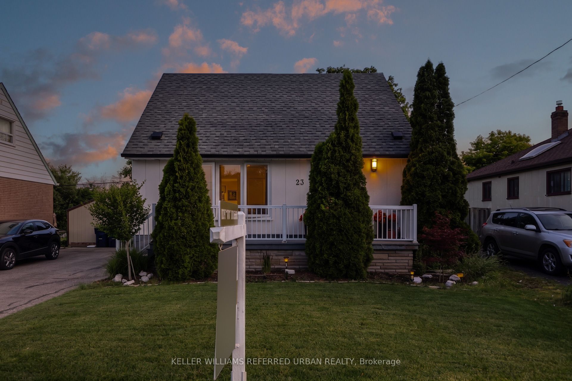 23 Allenby Avenue, Toronto, ON M9W 1S5 photo 2