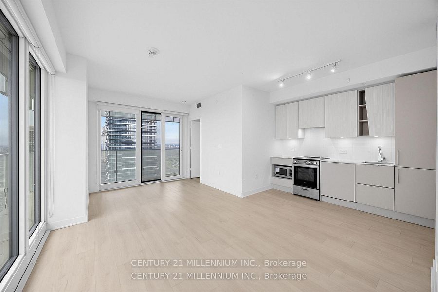 3900 Confederation Parkway 4104, Mississauga, ON L5B 0K3 photo 3