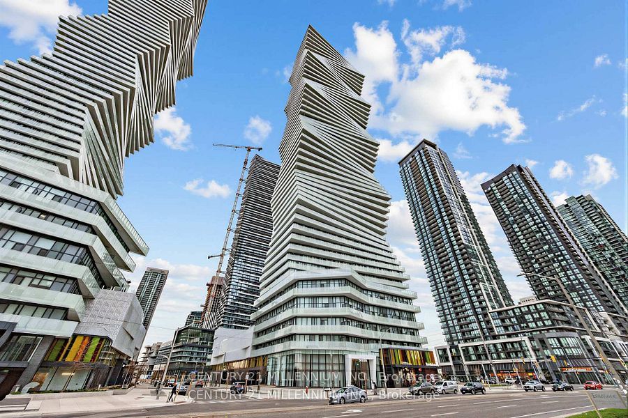 3900 Confederation Parkway 4104, Mississauga, ON L5B 0K3 photo 5