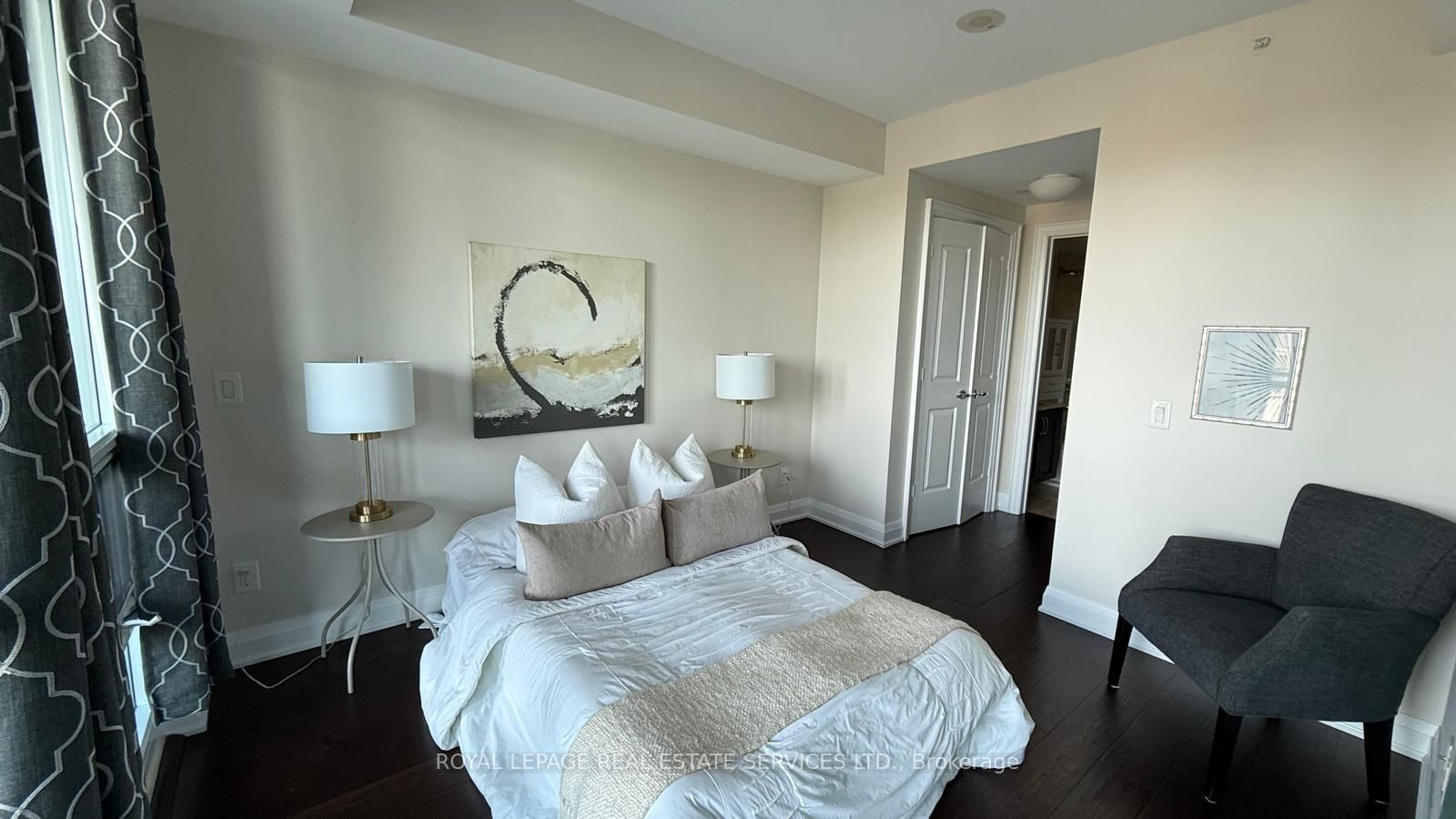 11 Bronte Road 501, Oakville, ON L6L 0E1 photo 5