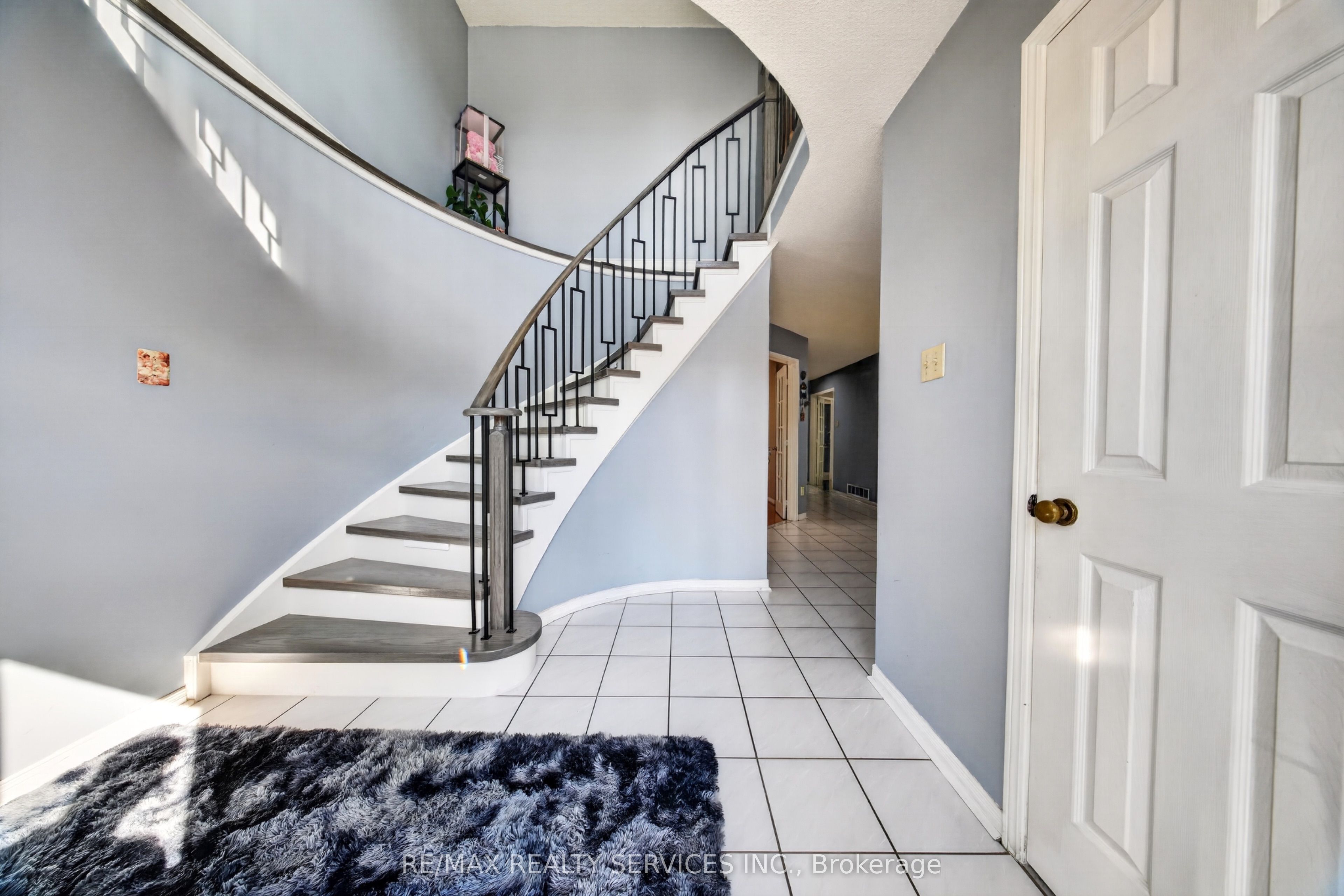 14 Gatesgill Street, Brampton, ON L6X 3S4 photo 5