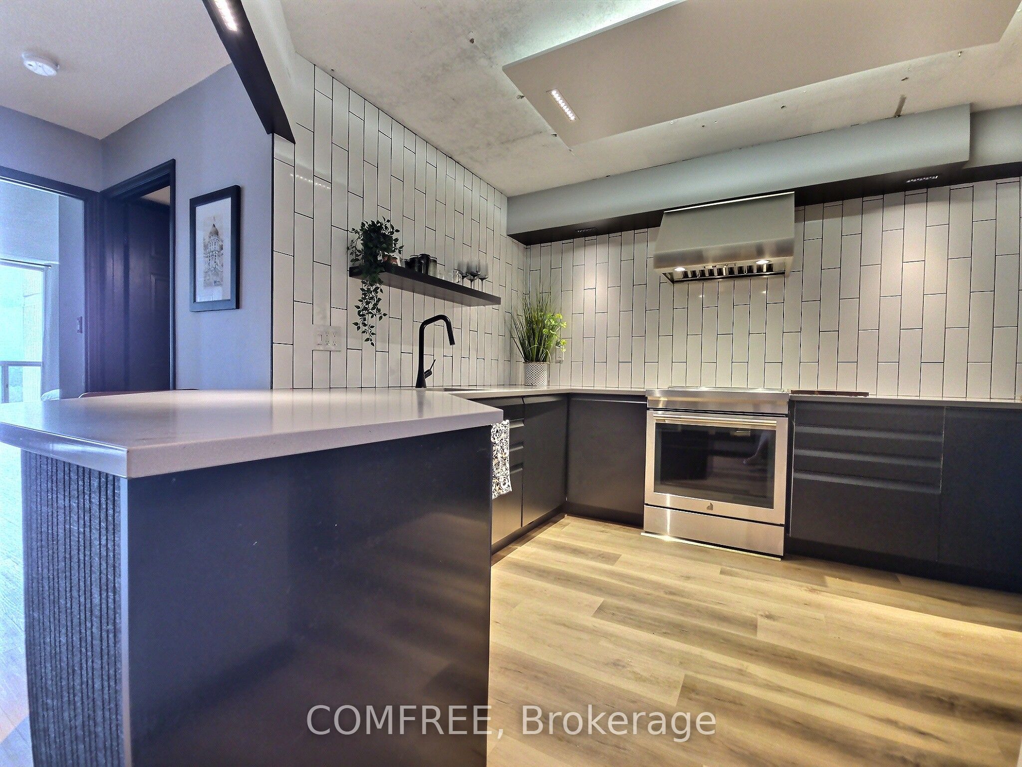 20 McFarlane Drive 1102, Halton Hills, ON L7G 5J8 photo 5