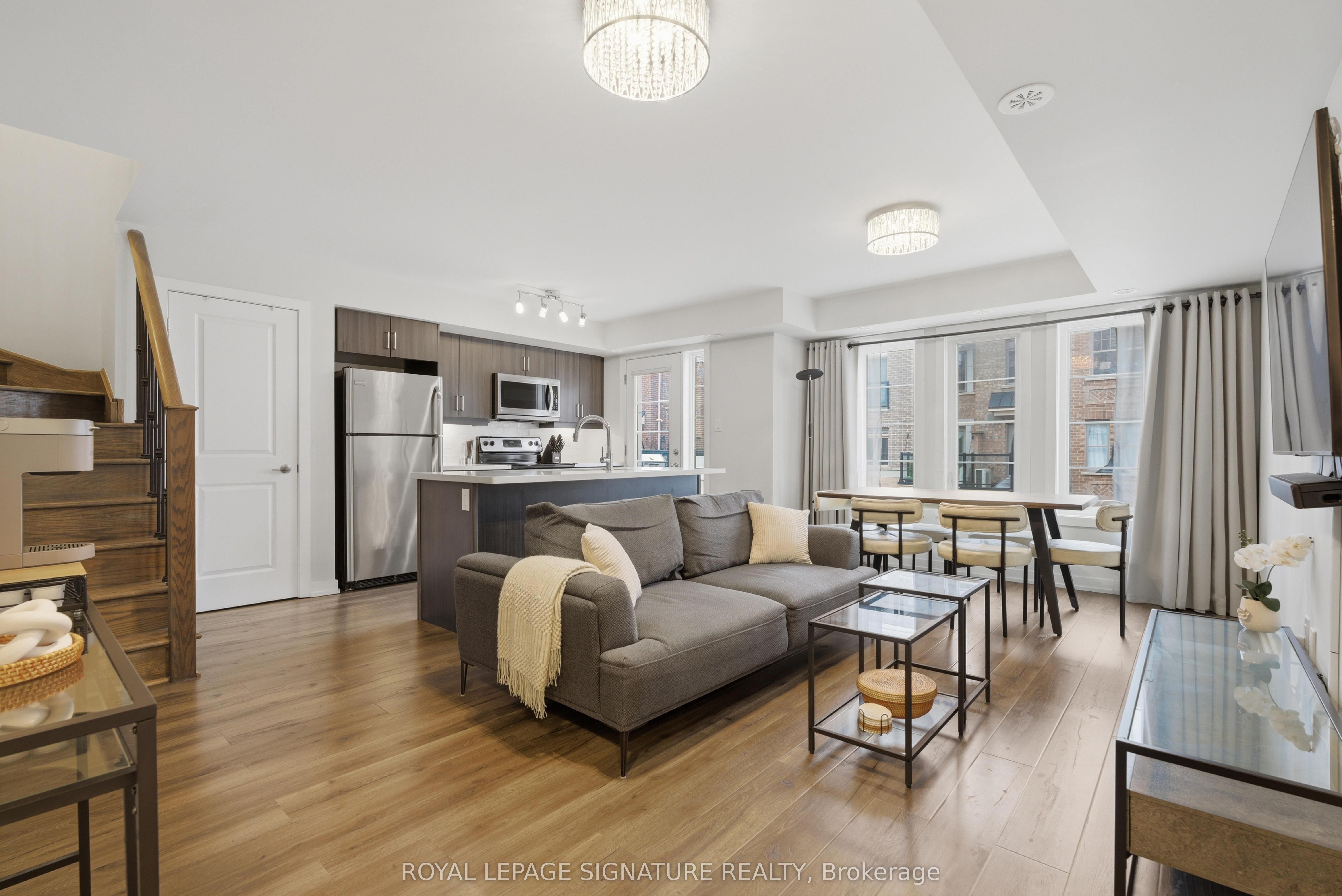 2315 Sheppard Avenue W 50, Toronto, ON M9M 0E8 photo 2