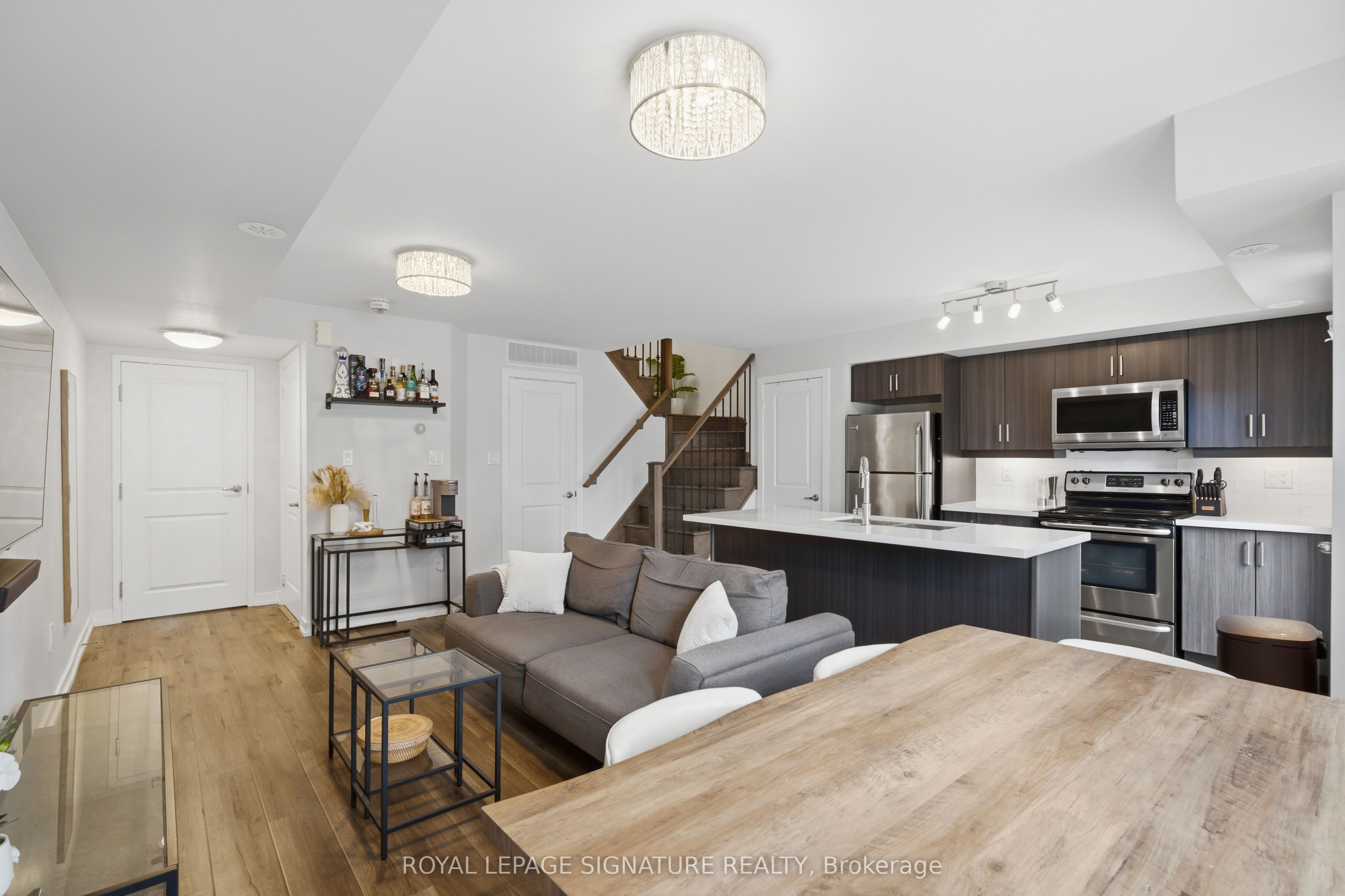 2315 Sheppard Avenue W 50, Toronto, ON M9M 0E8 photo 5