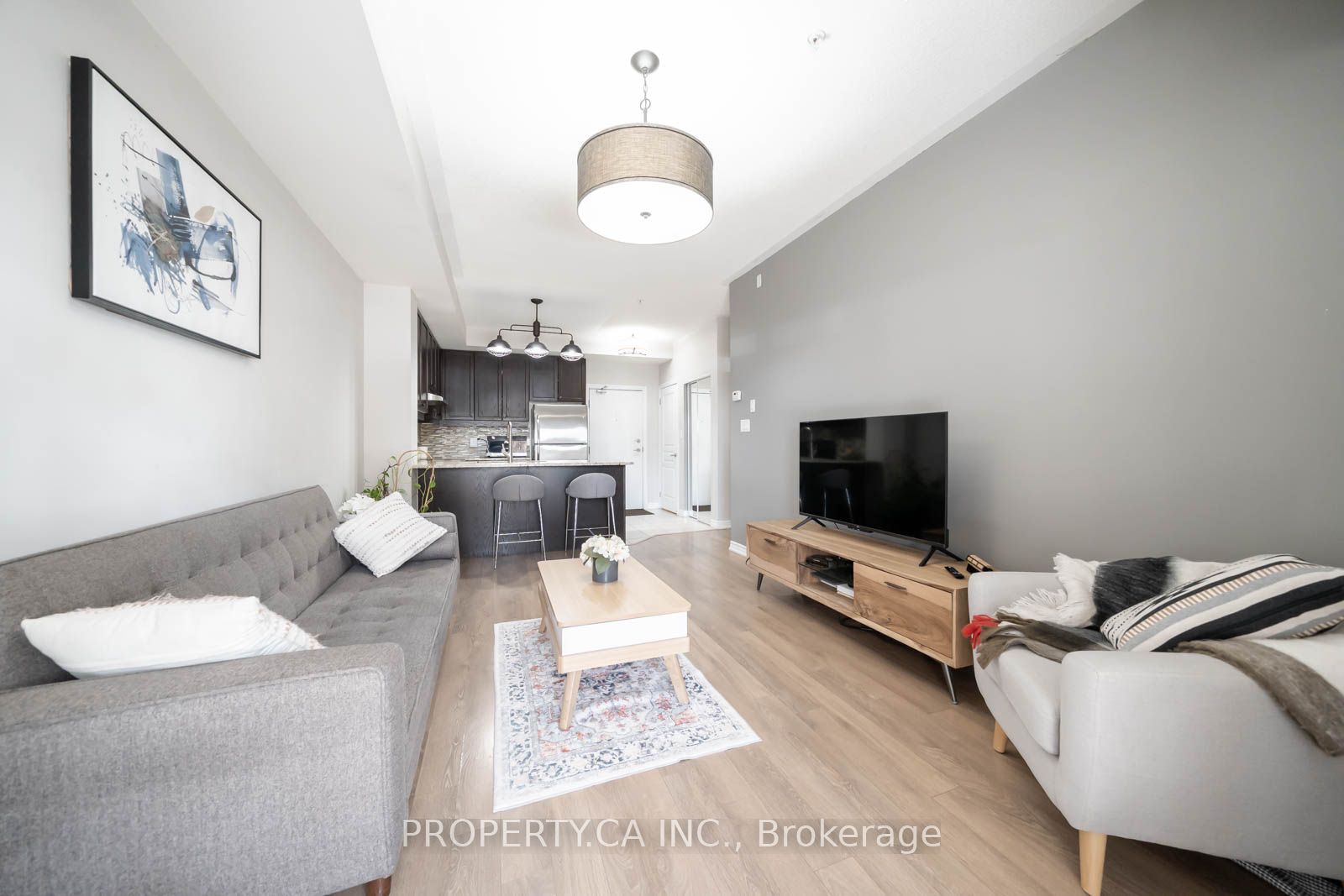 570 Lolita Gardens 144, Mississauga, ON L5A 0A1 photo 2