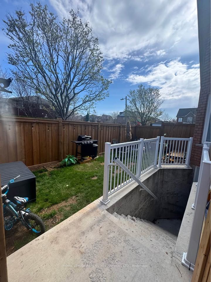 171 River Glen Boulevard lower, Oakville, ON L6H 5Y6 photo 2