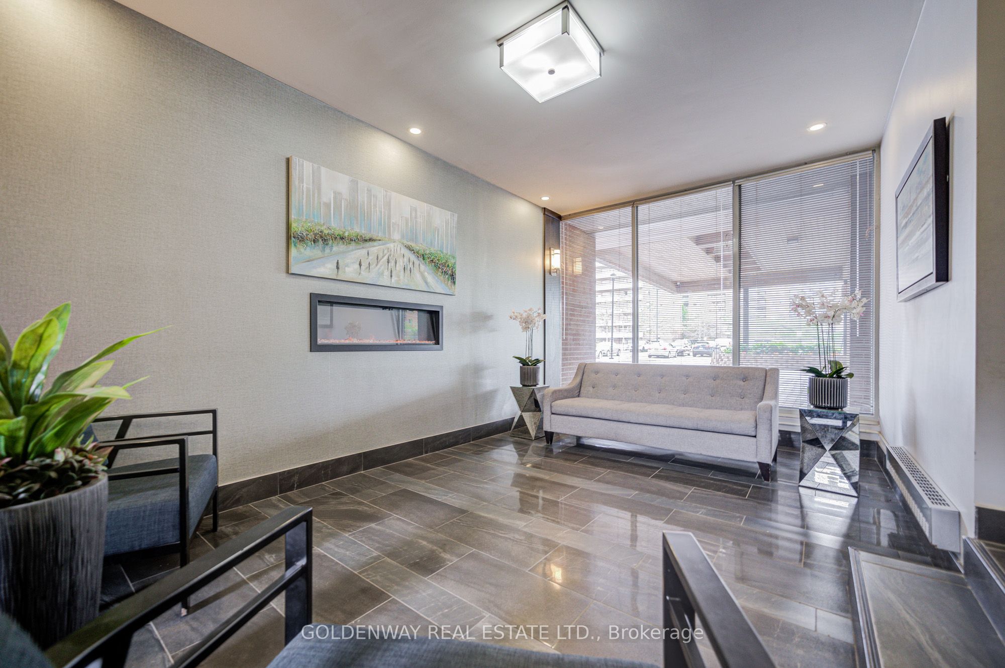 1660 Bloor Street 606, Mississauga, ON L4X 1R9 photo 4