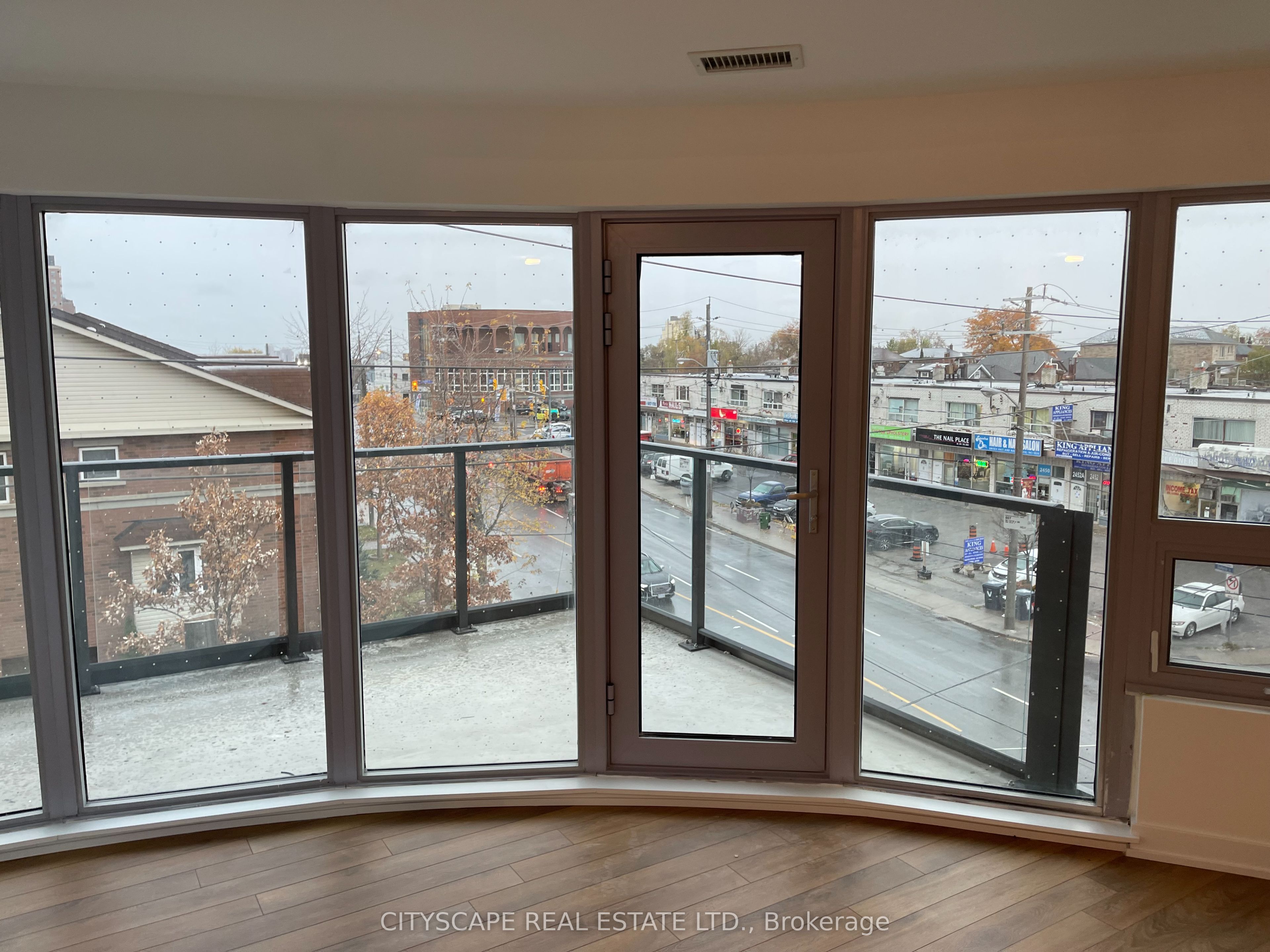 2433 S Dufferin Street S 507, Toronto, ON M6E 0B4 photo 3