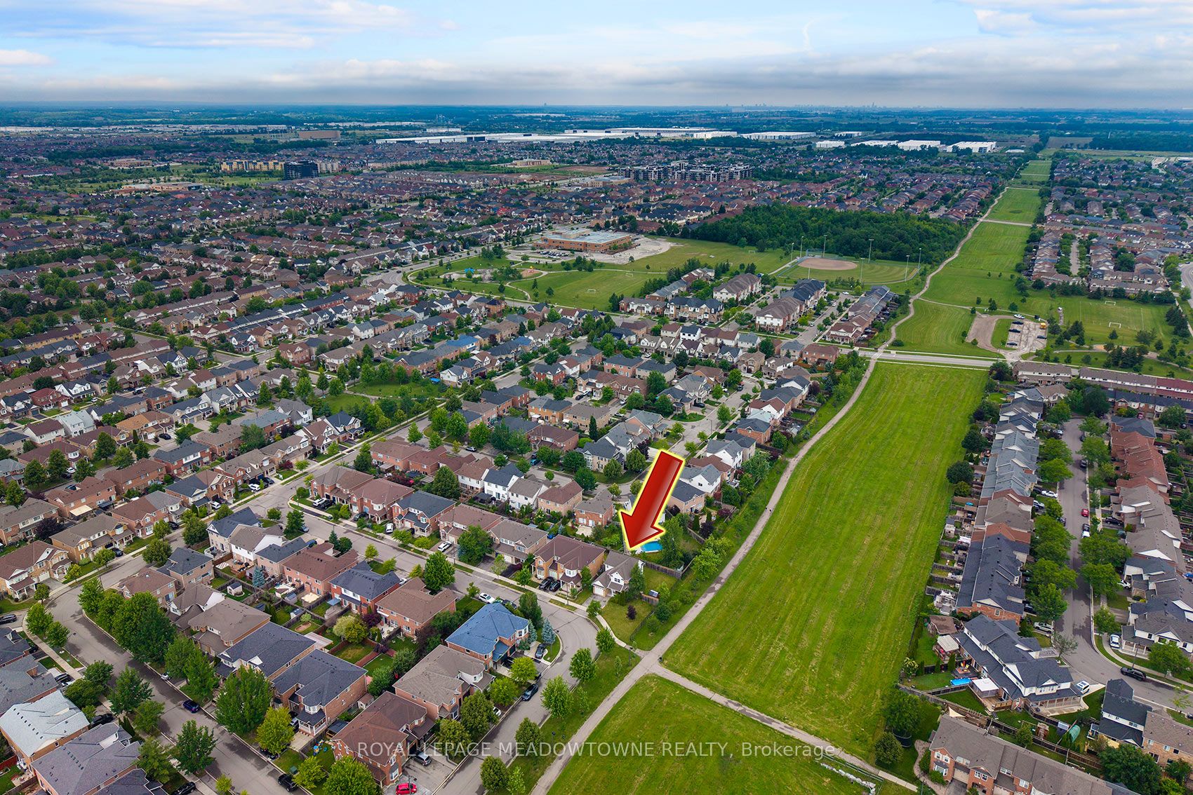 774 Irving Terrace, Milton, ON L9T 6H2 photo 3
