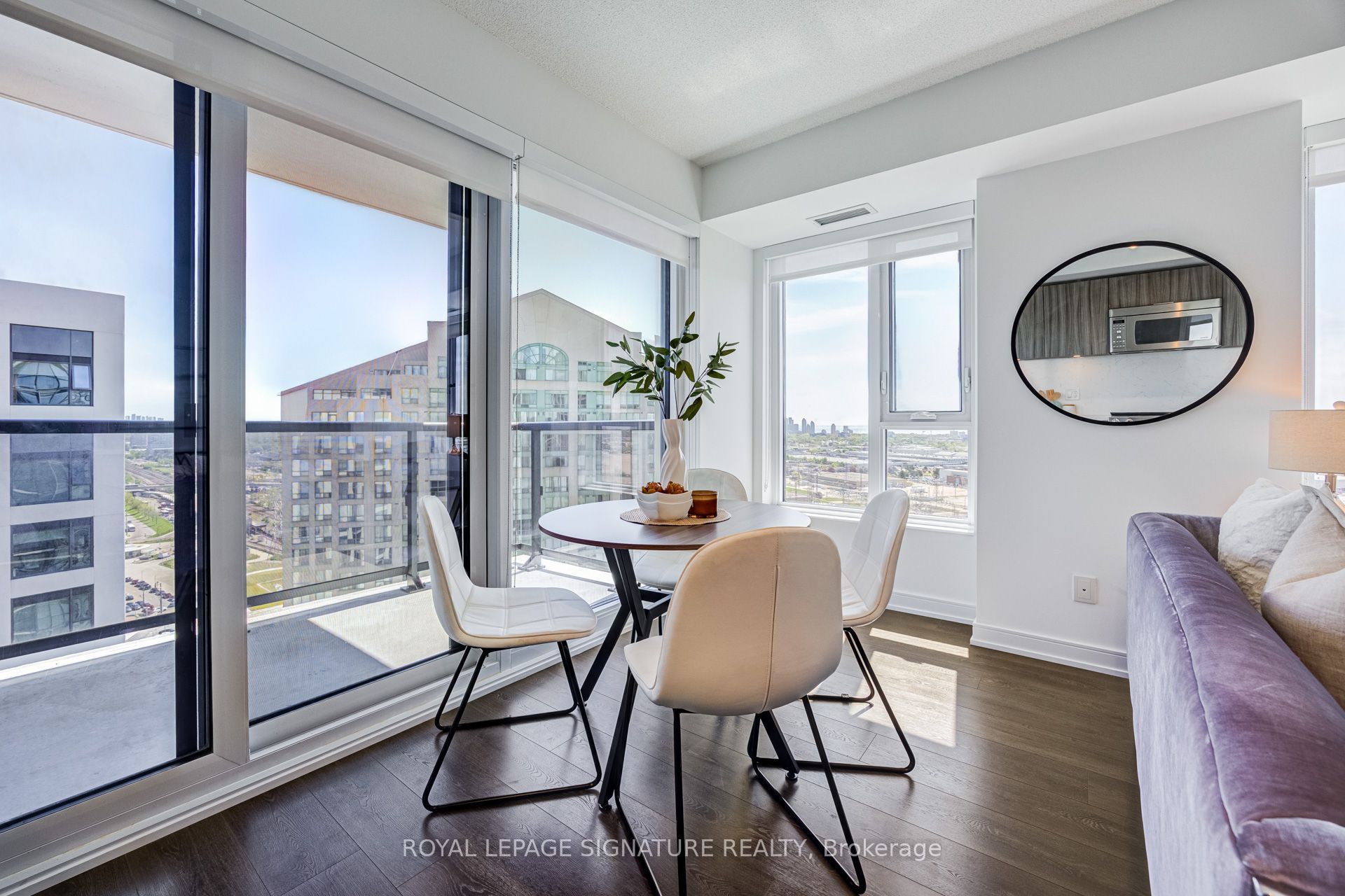 30 Samuel Wood Way 2008, Toronto, ON M9B 0C9 photo 4