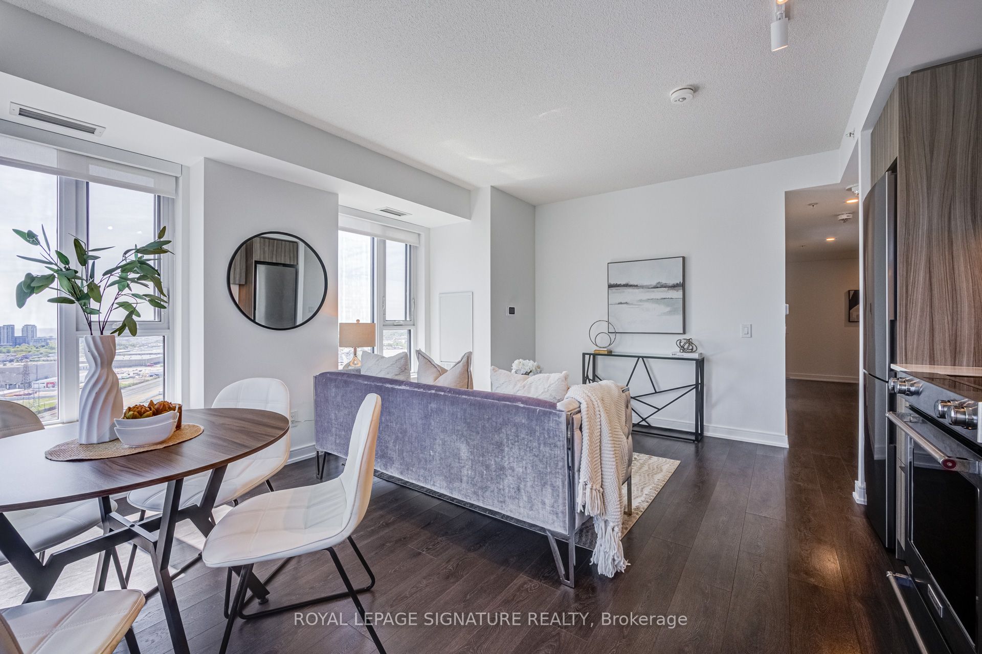 30 Samuel Wood Way 2008, Toronto, ON M9B 0C9 photo 5