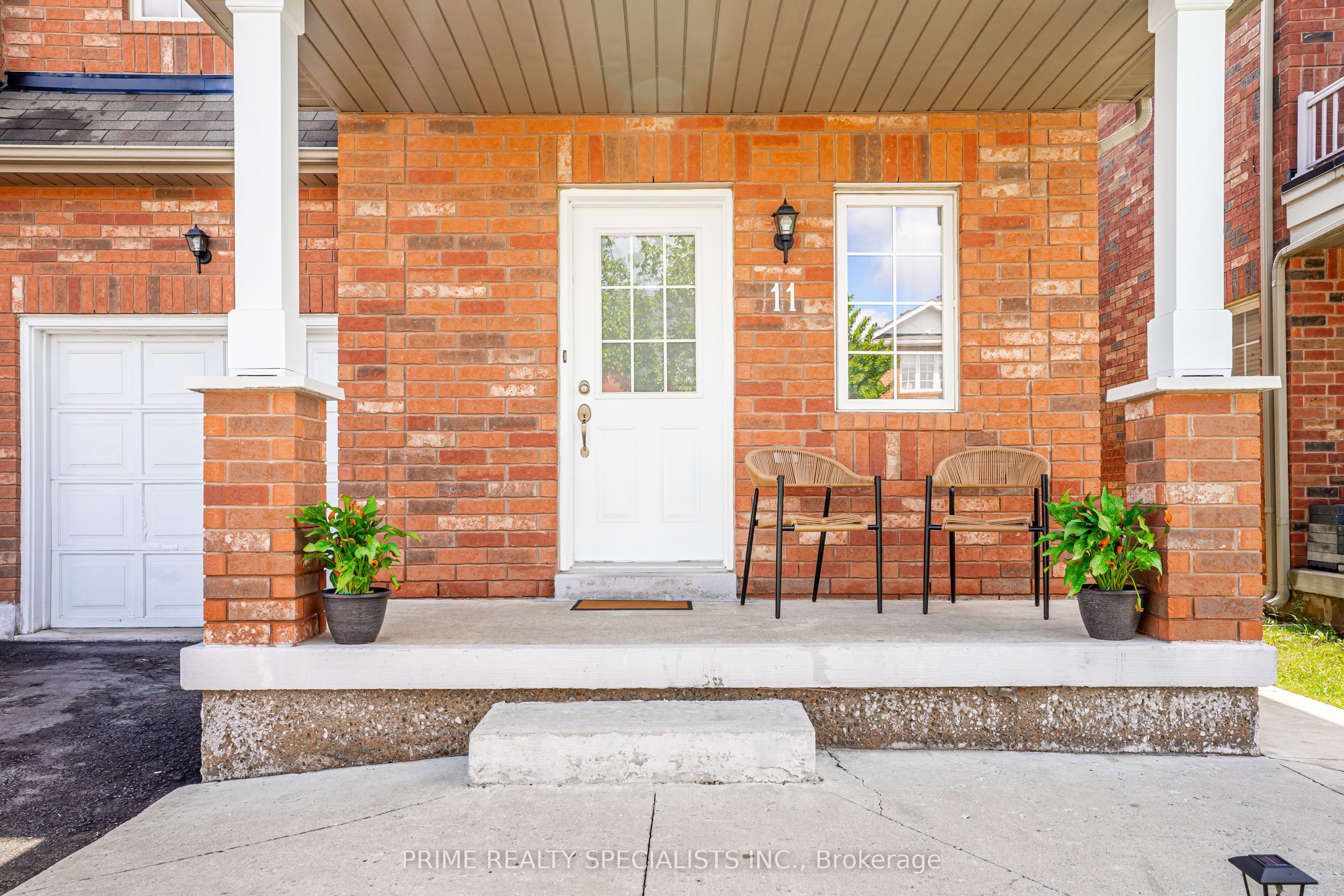 11 Commodore Drive, Brampton, ON L6X 0S5 photo 4