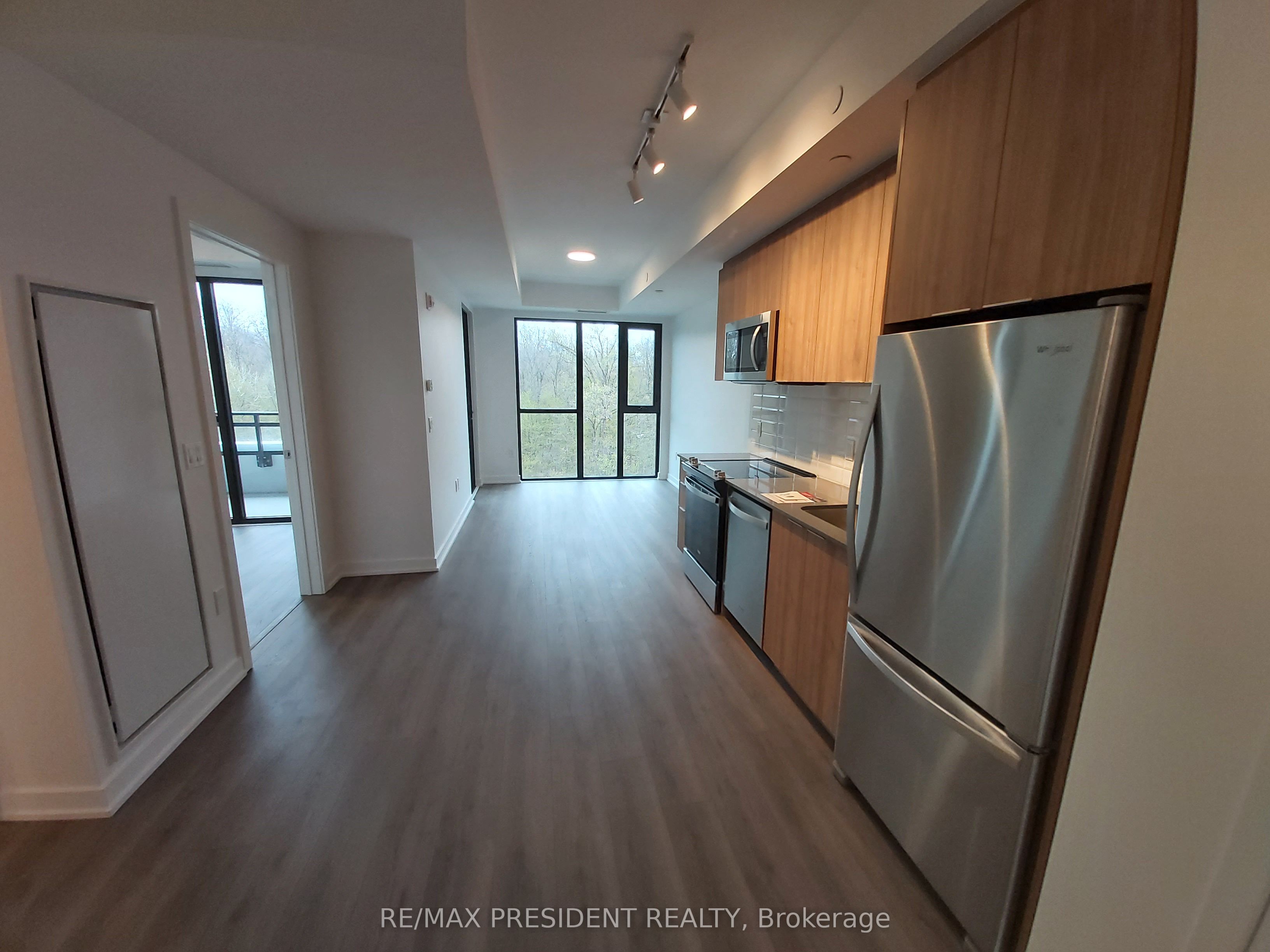 740 Whithlock Avenue 318, Milton, ON L9E 2B6 photo 4