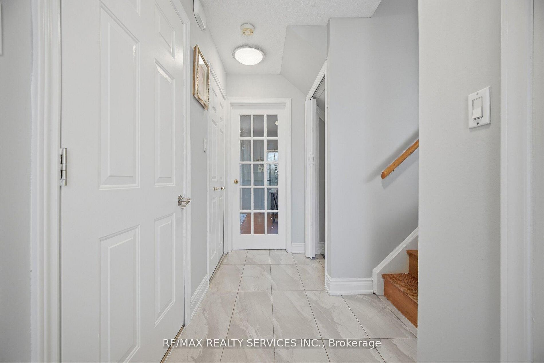 68 Elgin Drive, Brampton, ON L6Y 1A8 photo 4