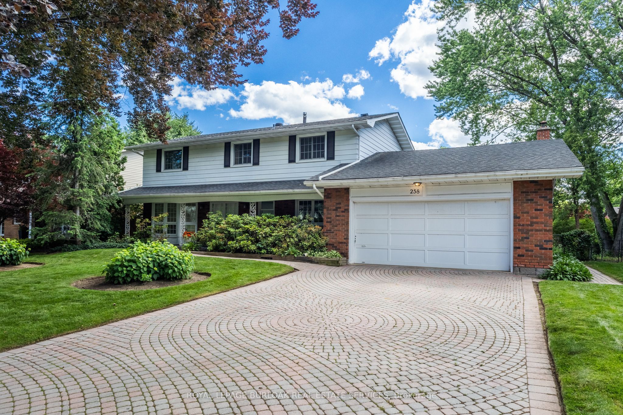258 Camelot Drive, Burlington, ON L7L 2G1 photo 5