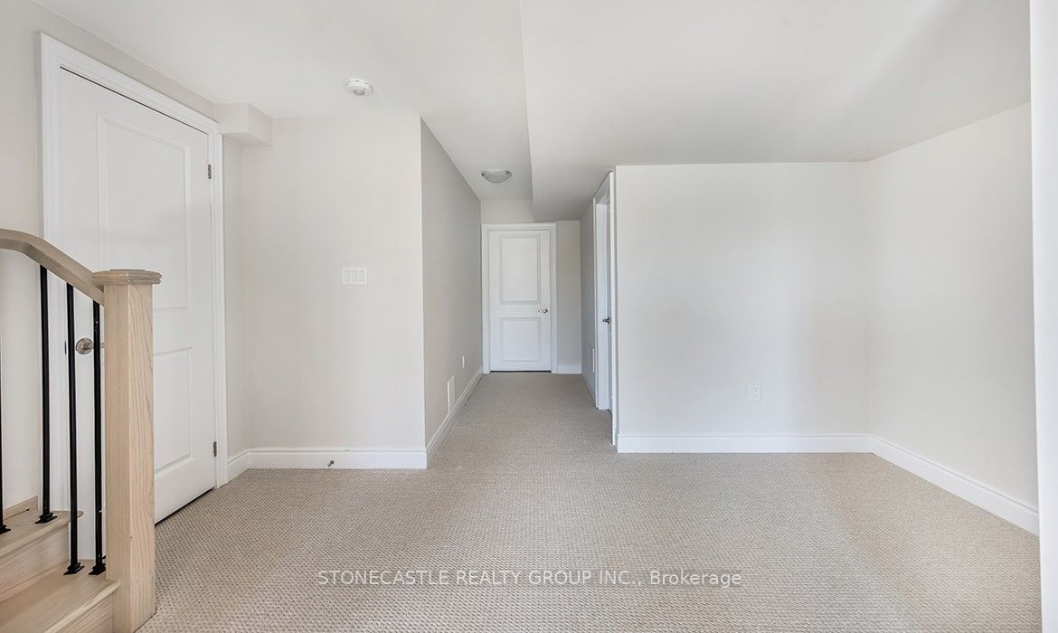 1310 Anthonia Trail, Oakville, ON L6H 7Y6 photo 2
