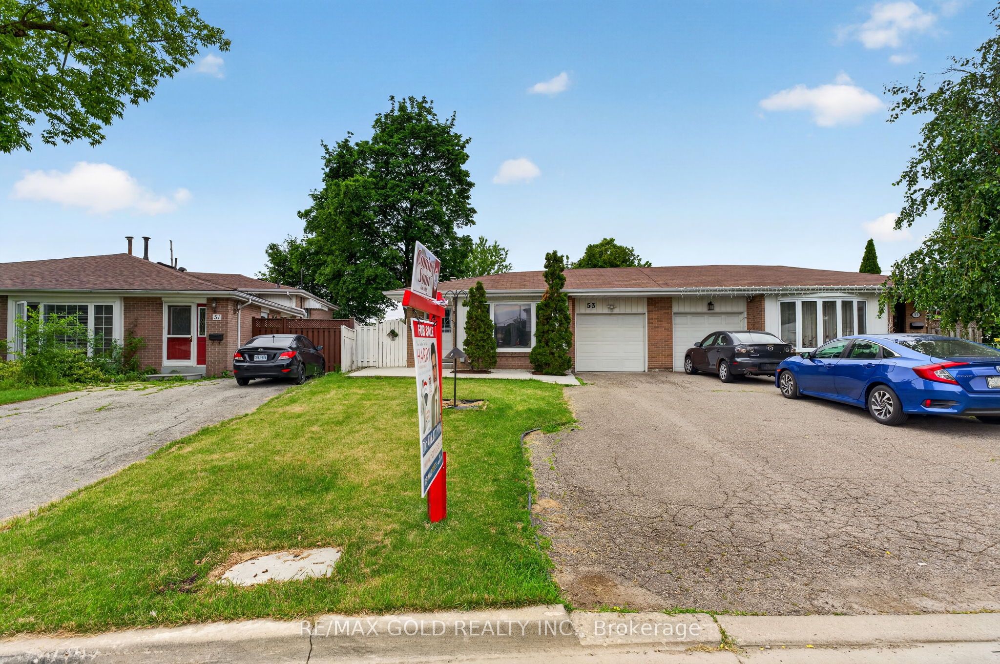 53 Dalraith Crescent, Brampton, ON L6R 2X4 photo 3