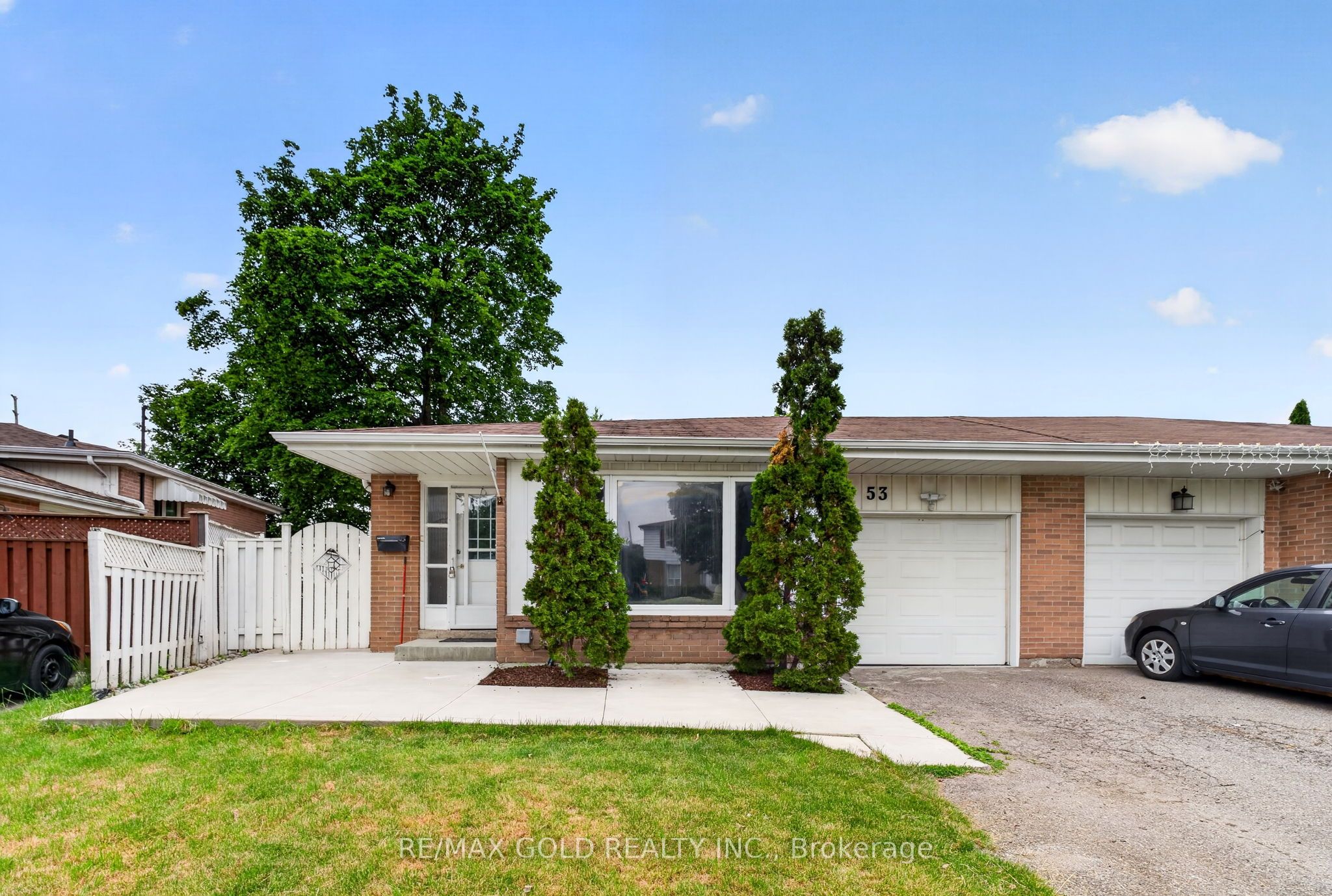 53 Dalraith Crescent, Brampton, ON L6R 2X4 photo 5