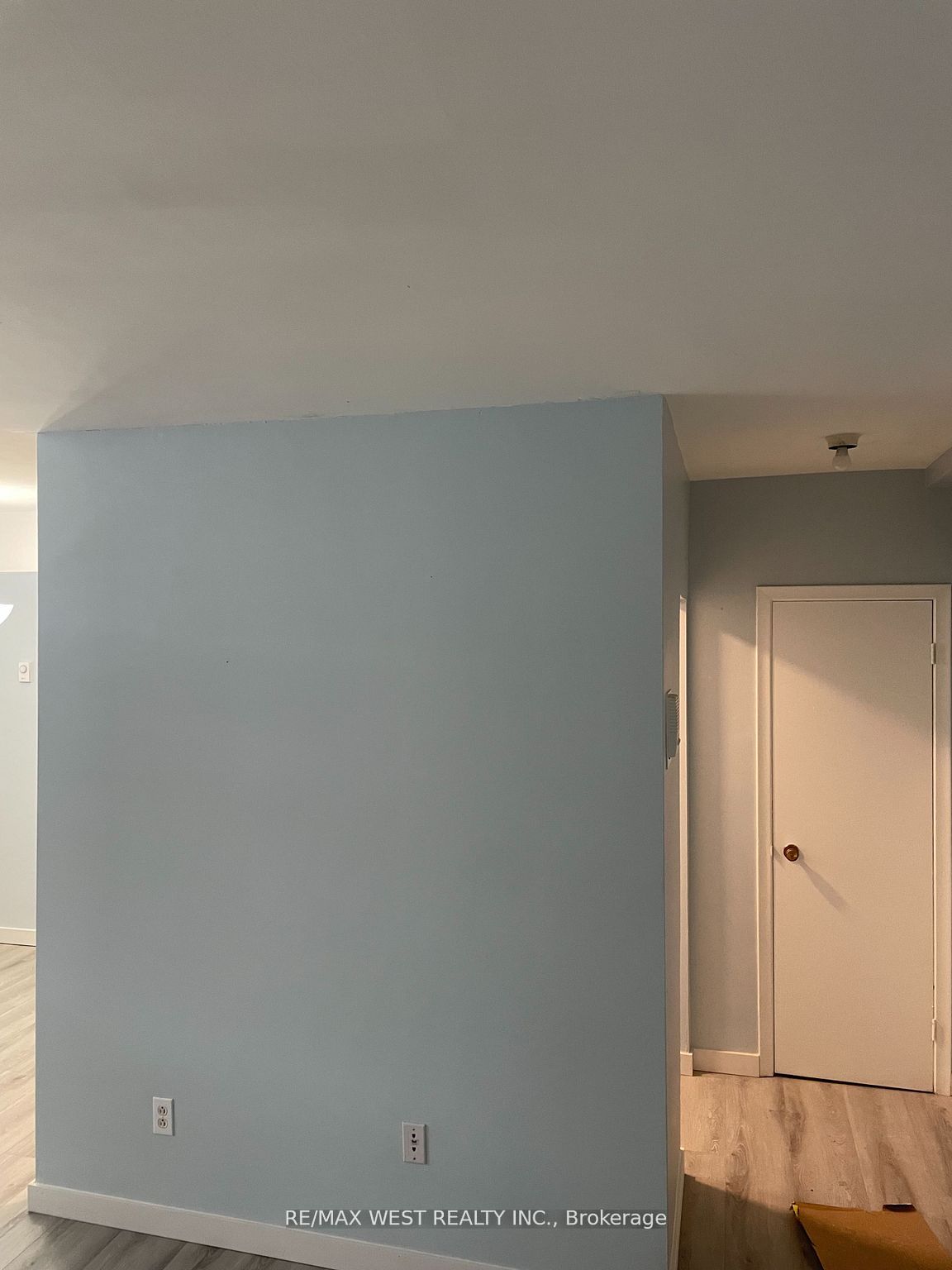 2365 Marine Drive 101, Oakville, ON L6L 1C5 photo 4