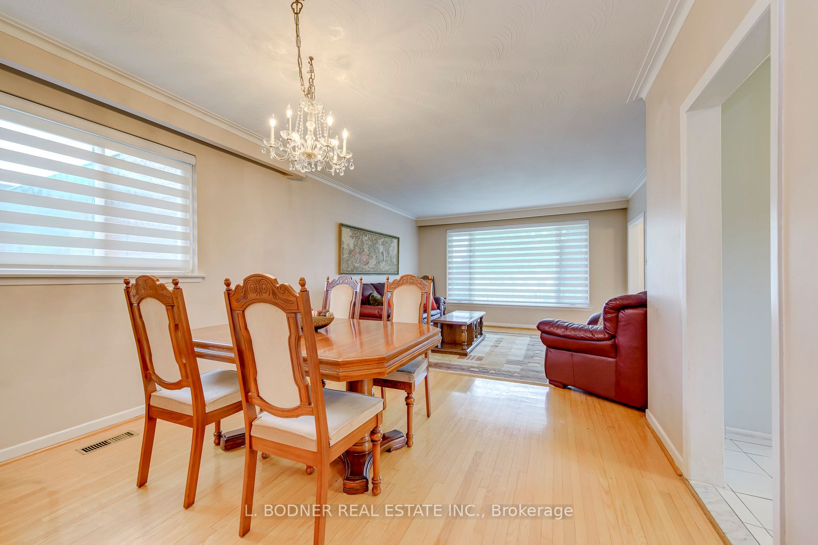 3727 Morning Star Drive, Mississauga, ON L4T 1Y6 photo 5