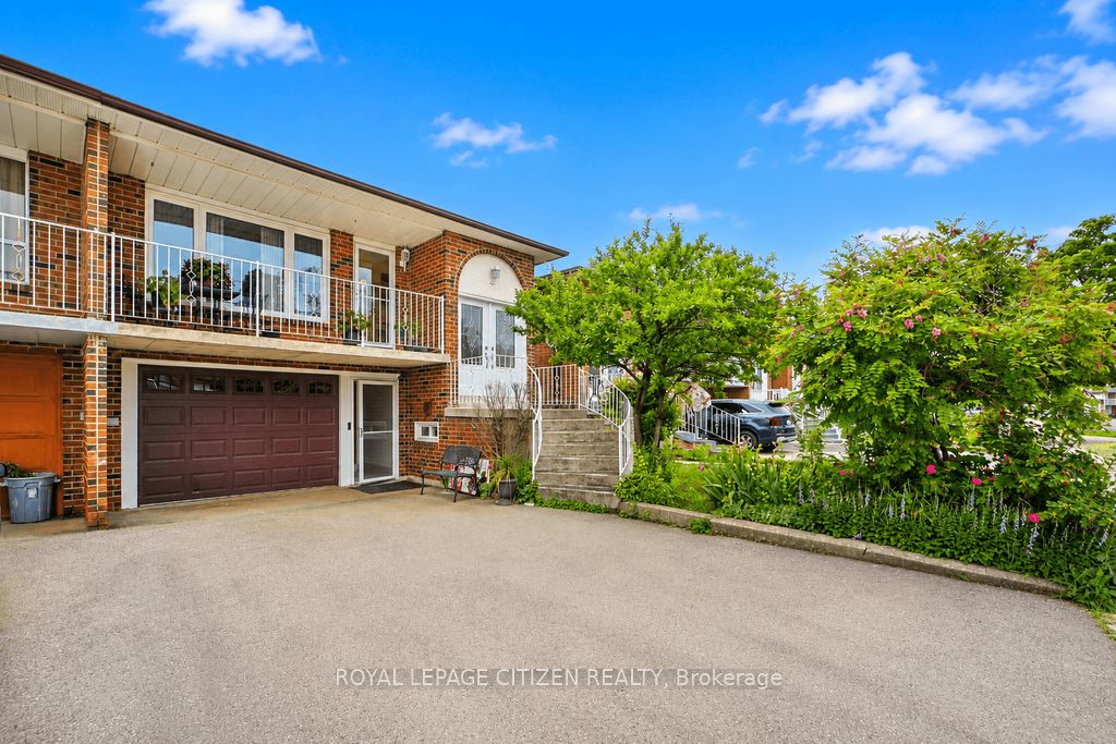 55 Kittiwake Avenue, Toronto, ON M9V 4P5 photo 4