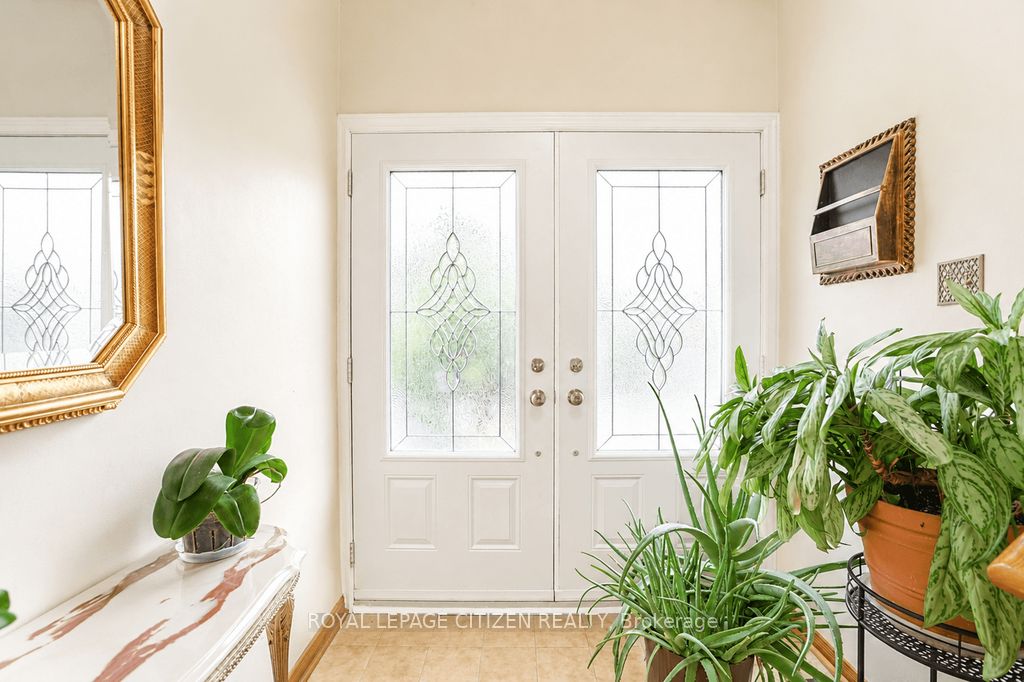 55 Kittiwake Avenue, Toronto, ON M9V 4P5 photo 5