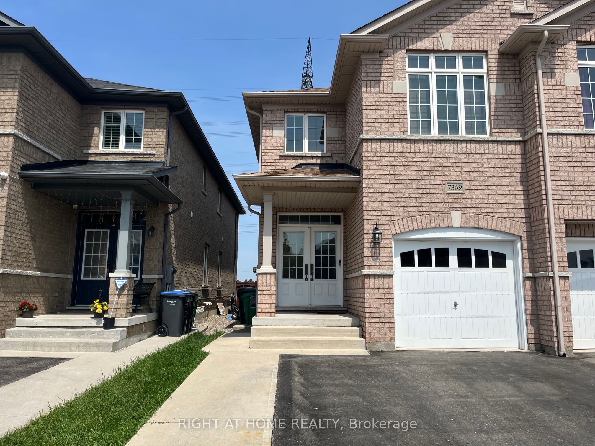 7369 St. Barbara Boulevard Basement, Mississauga, ON L5W 0C3