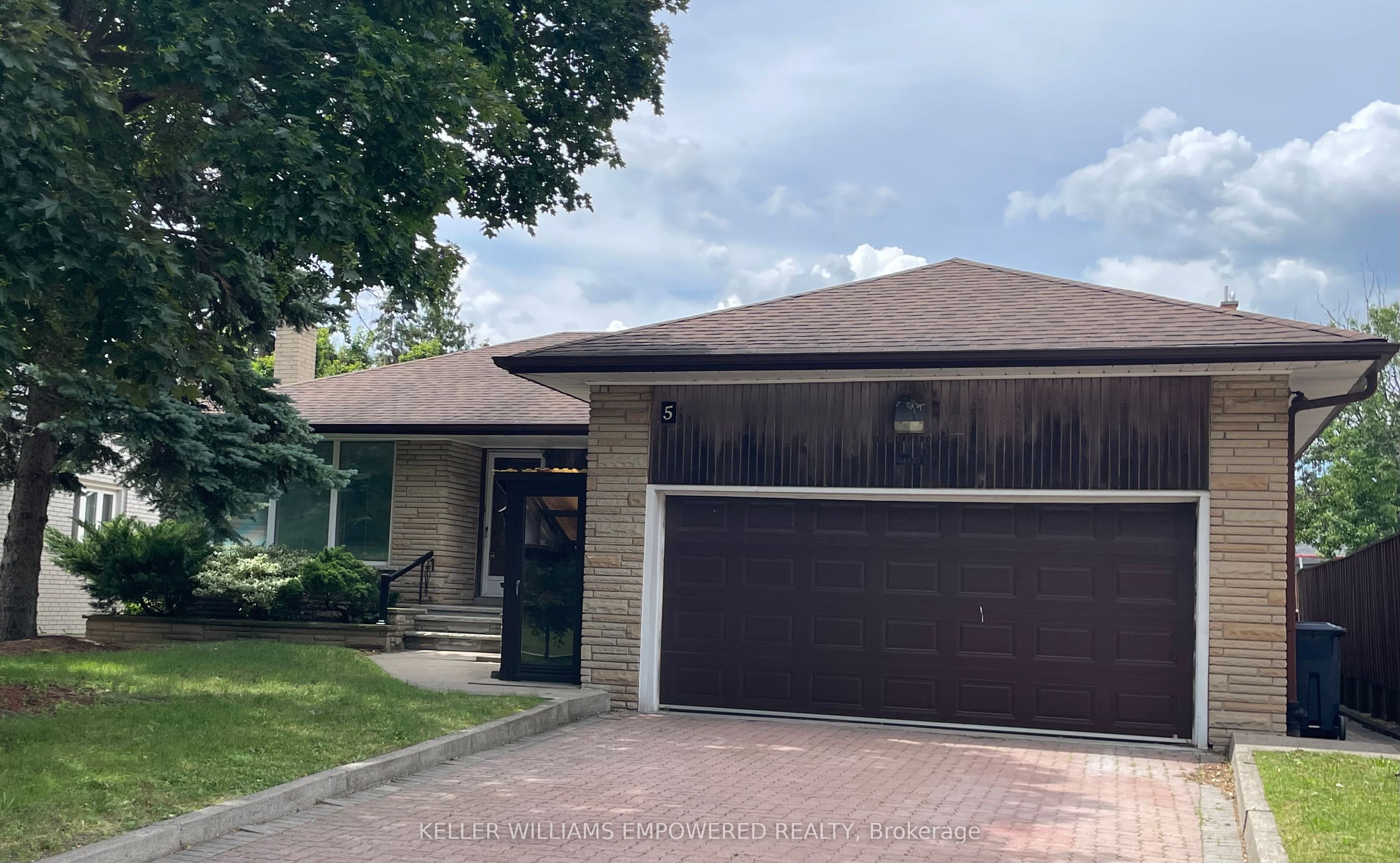 5 Allanhurst Drive, Toronto, ON M9A 4J4 photo 5