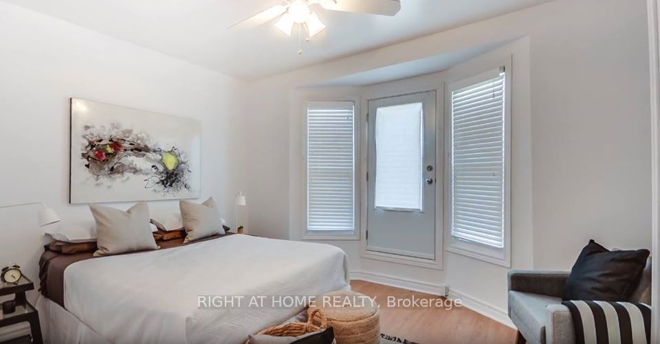 2083 Davenport Road Upper, Toronto, ON M6N 1C9 photo 5