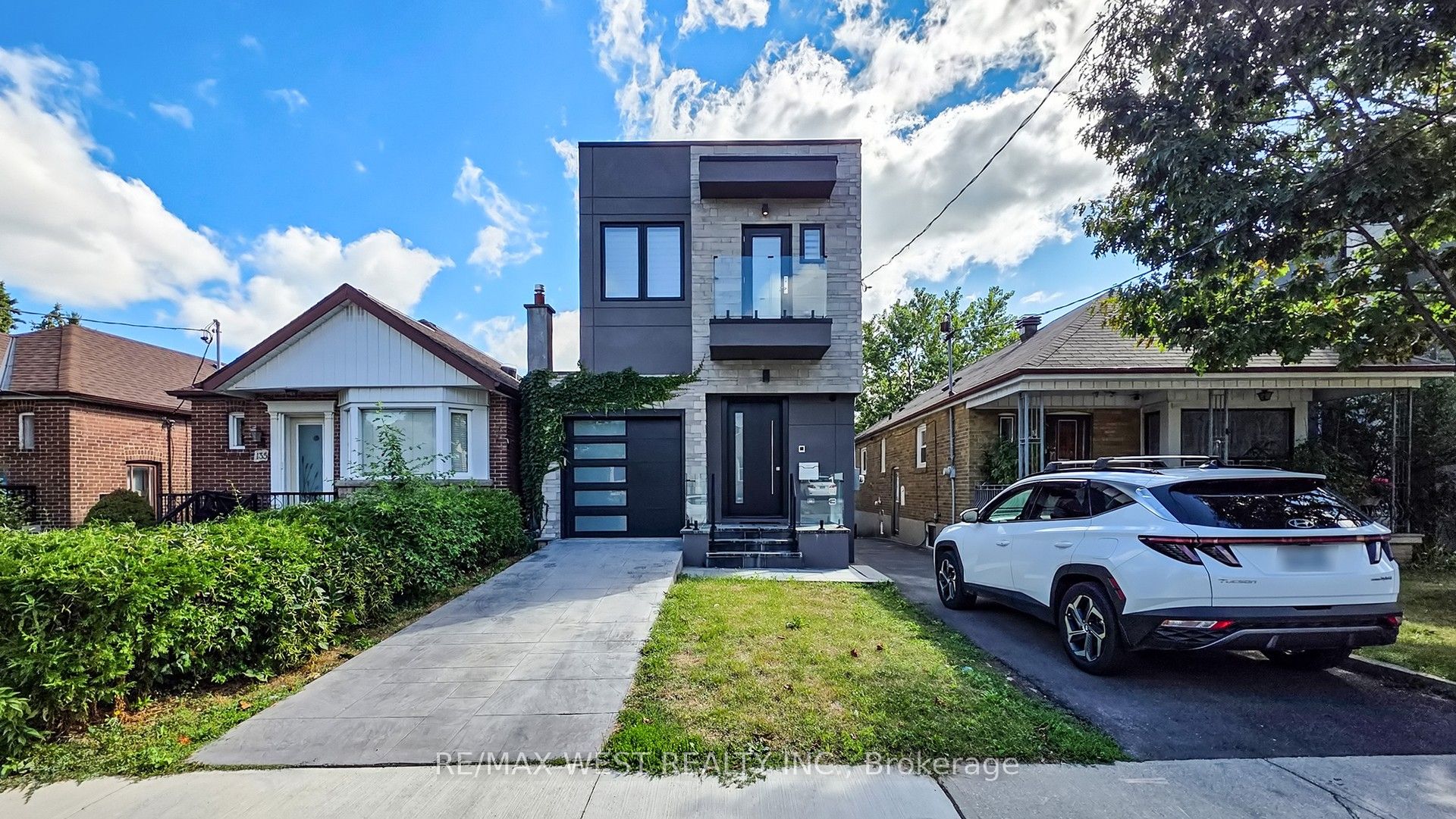 133 Times Road, Toronto, ON M6B 3M3 photo 4